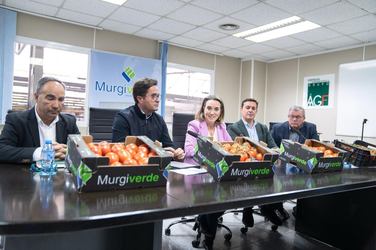 Gamarra insta al Gobierno a romper su "silencio" frente a los "ataques de las autoridades francesas"