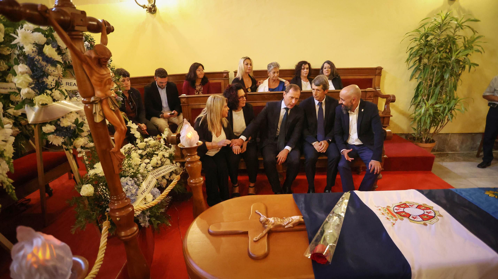 El Real Madrid ha estado representado por Butragueño y Salguero en el adiós a Verdú.