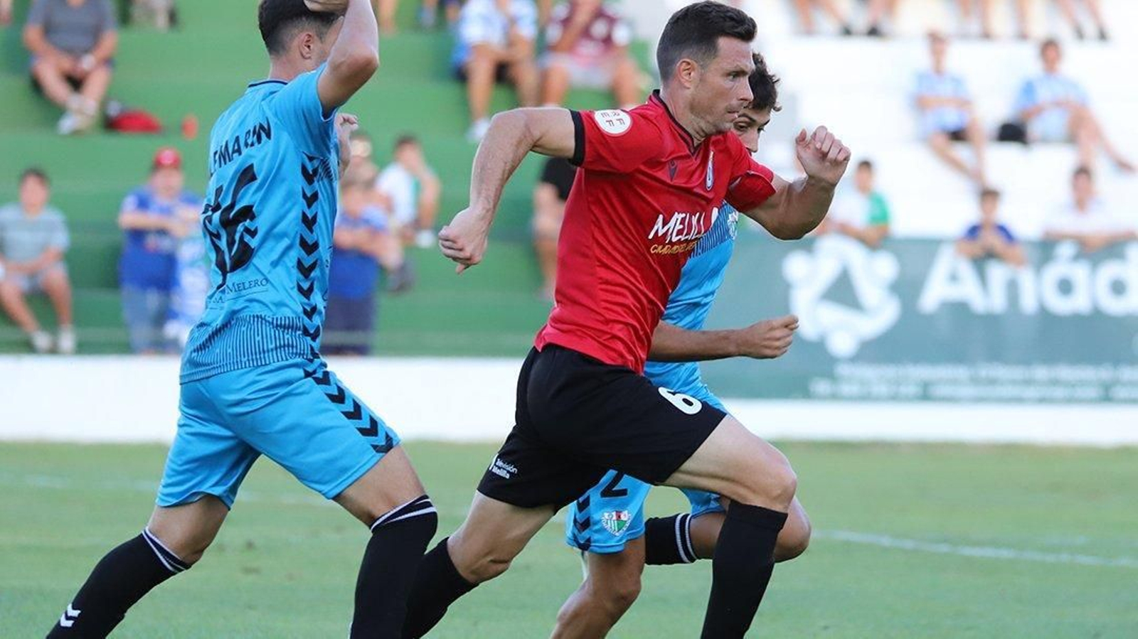 Antequera CF - UD Melilla: poco fútbol y muchas interrupciones (0p -0)