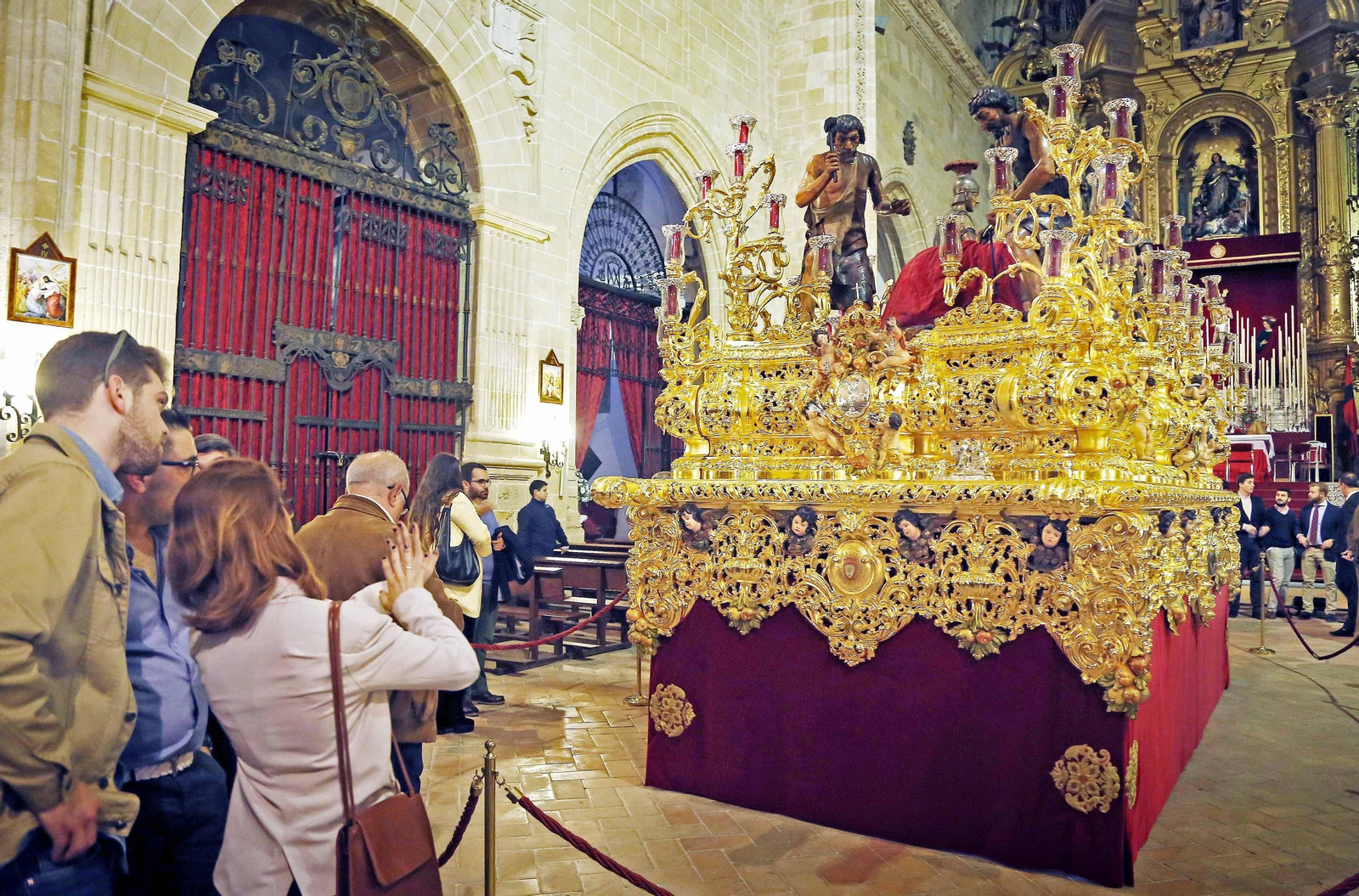 La pasada Cuaresma tuvo lugar la presentación del flamante trabajo de restauración llevado a cabo con el paso de misterio de los Judíos de San Mateo.