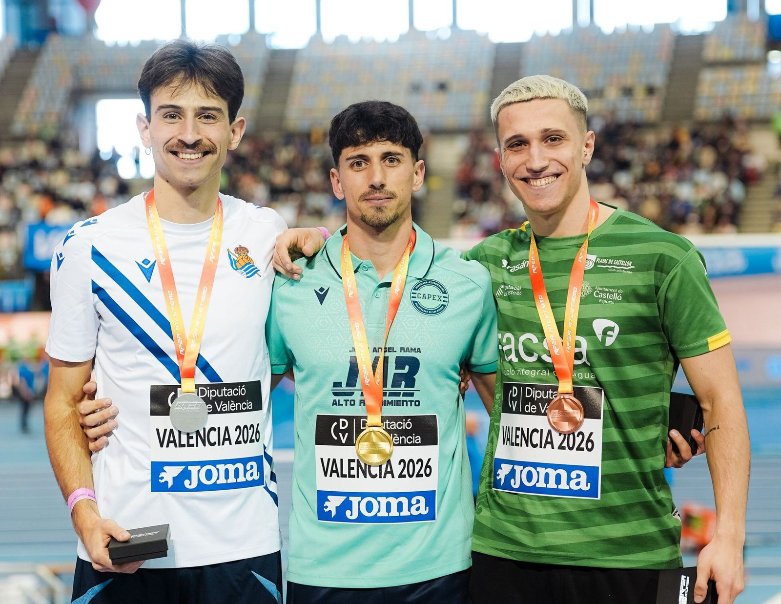 Podio del Campeonato de España en la prueba de los doscientos metros con el almeriense colgándose el bronce.