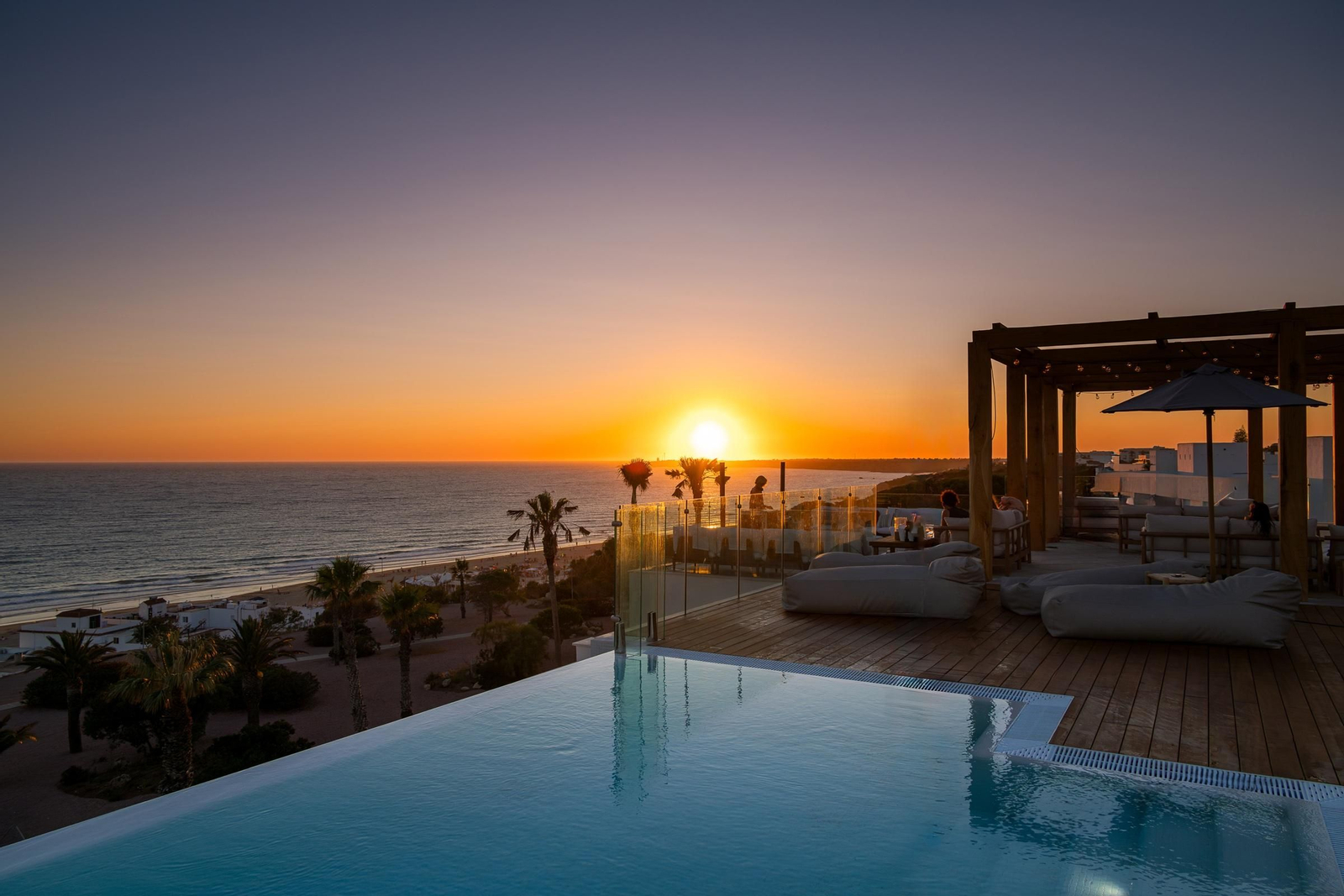 Vistas desde Tavira Rooftop Bar en Conil