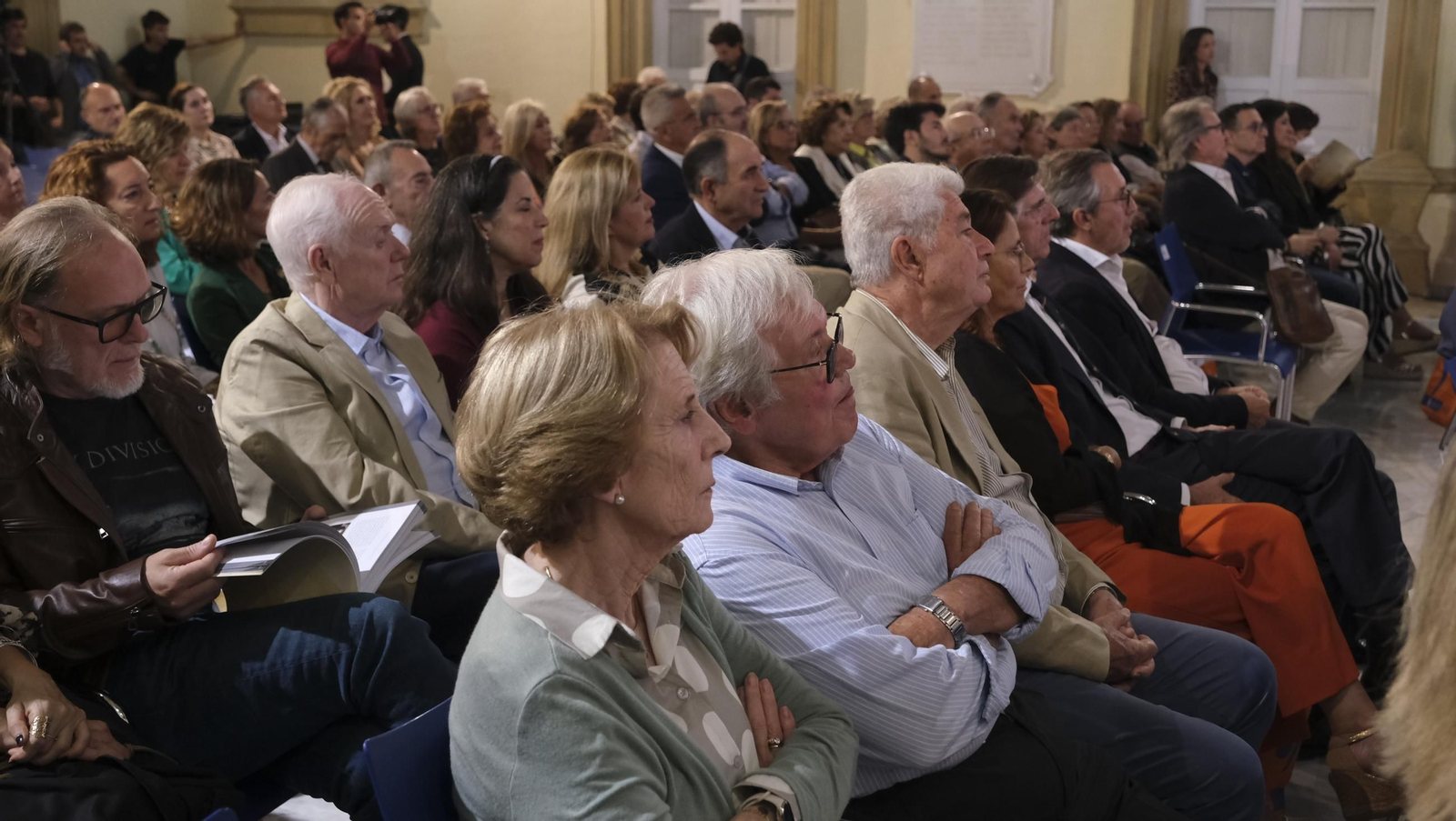 La presentación del libro 'Los Presidentes de la Diputación de Almería', en fotos