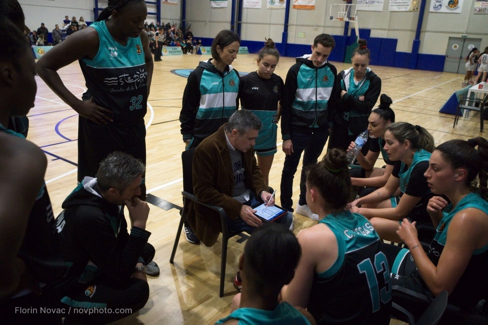 Francis Tomé, en un tiempo muerto.