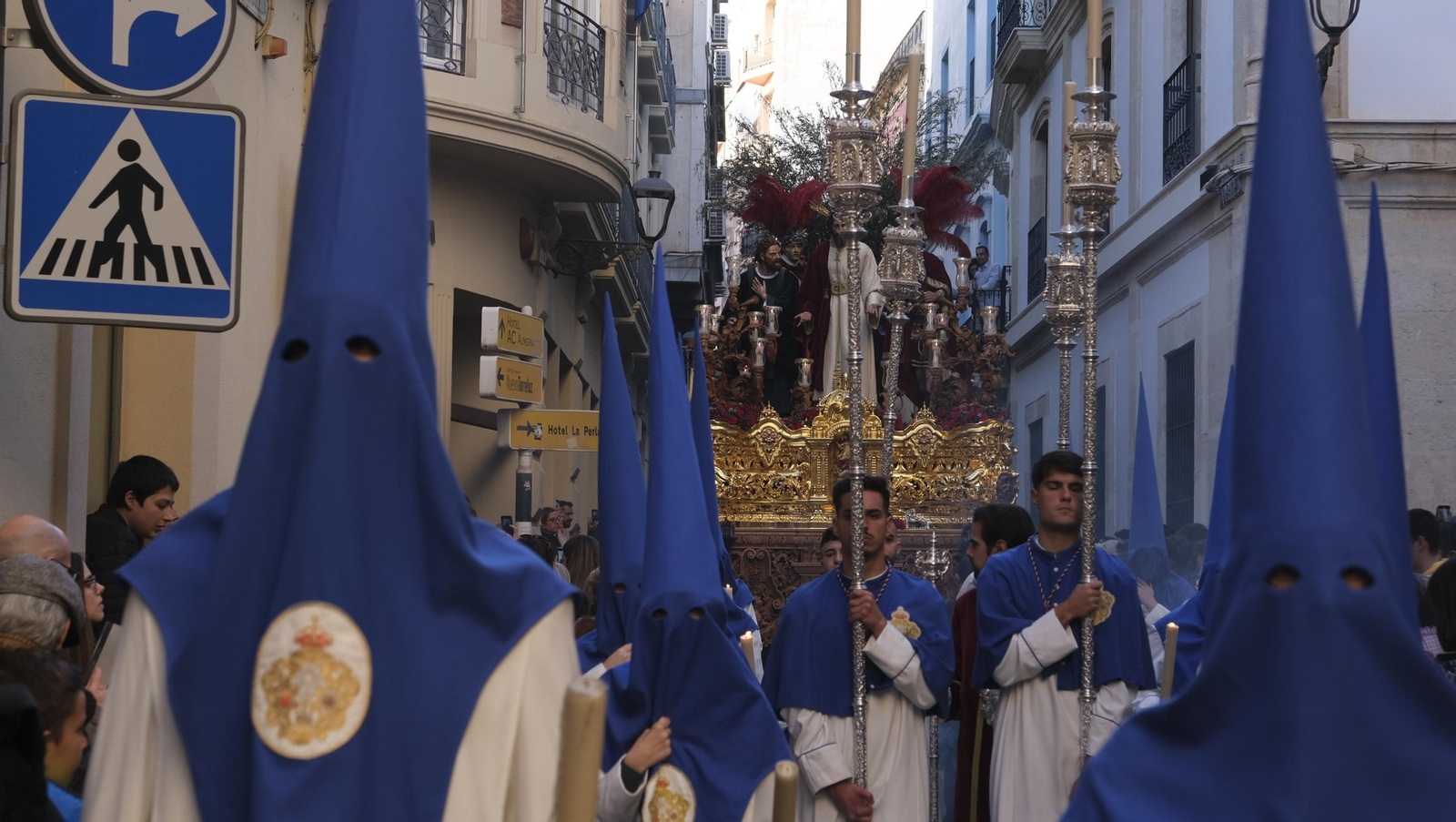 La procesión de Prendimiento en Almería, en imágenes
