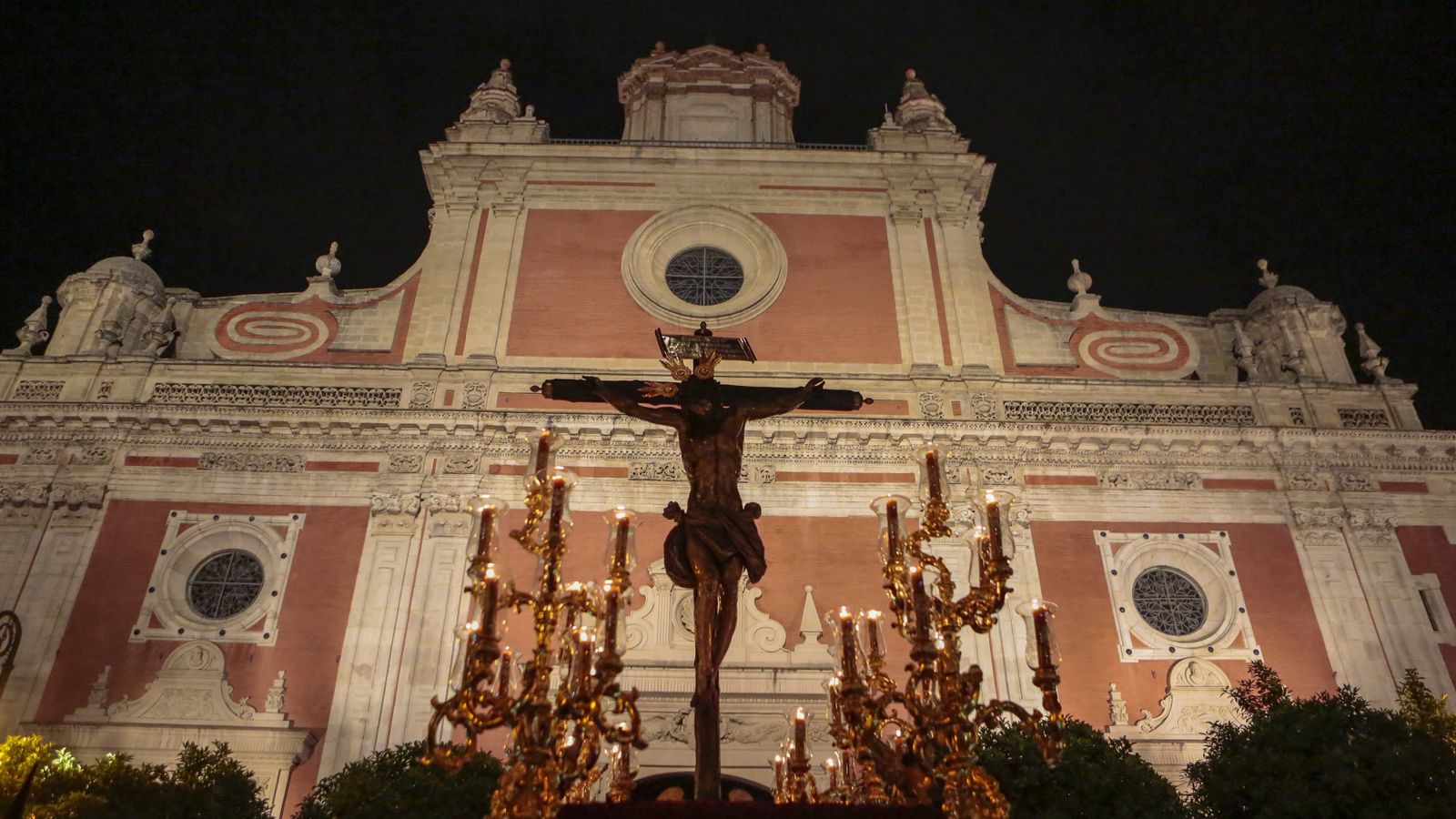 Las imágenes del Domingo de Ramos en Sevilla