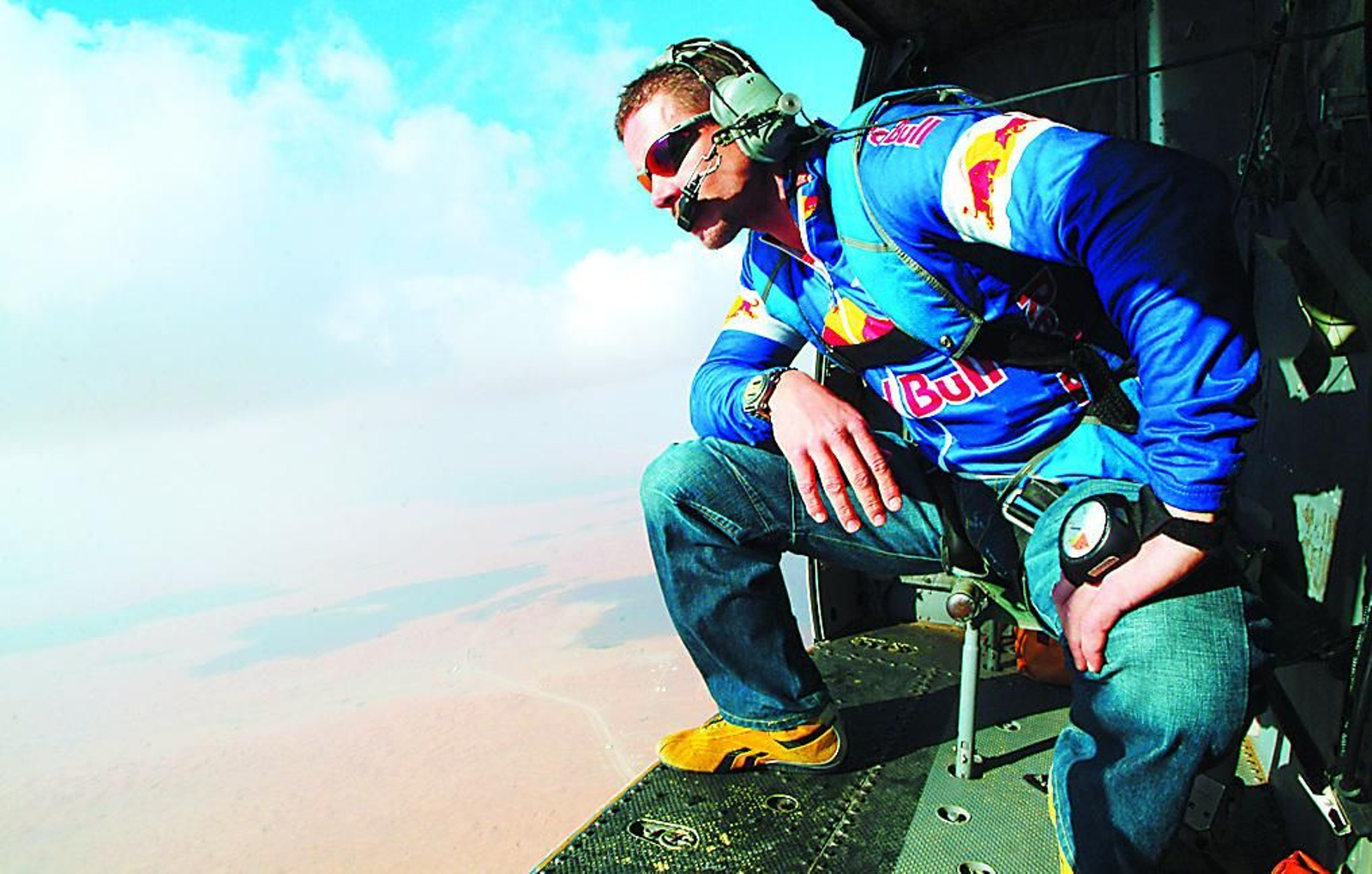 Felix Baumgartner durante un salto extremo en una imagen de archivo