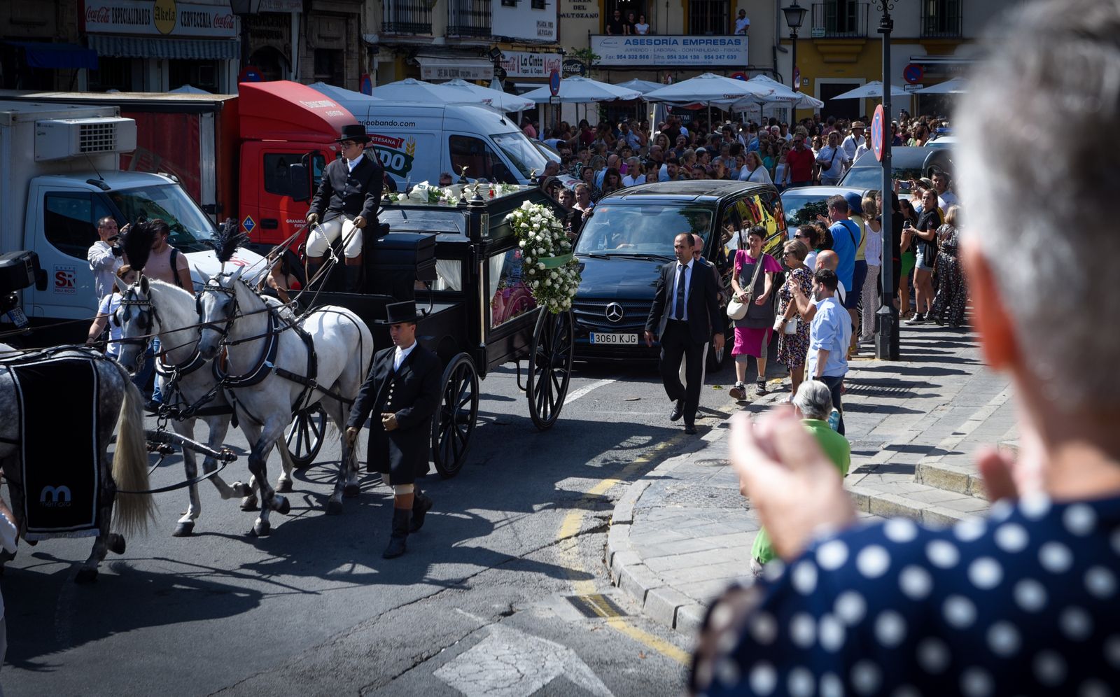 La despedida de Triana a María Jiménez, en imágenes