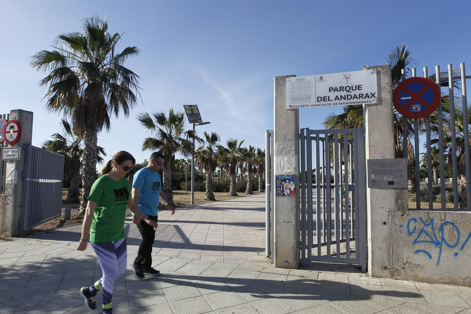 Fotogalería domingo de deporte en coronavirus. COVID-19. Almería