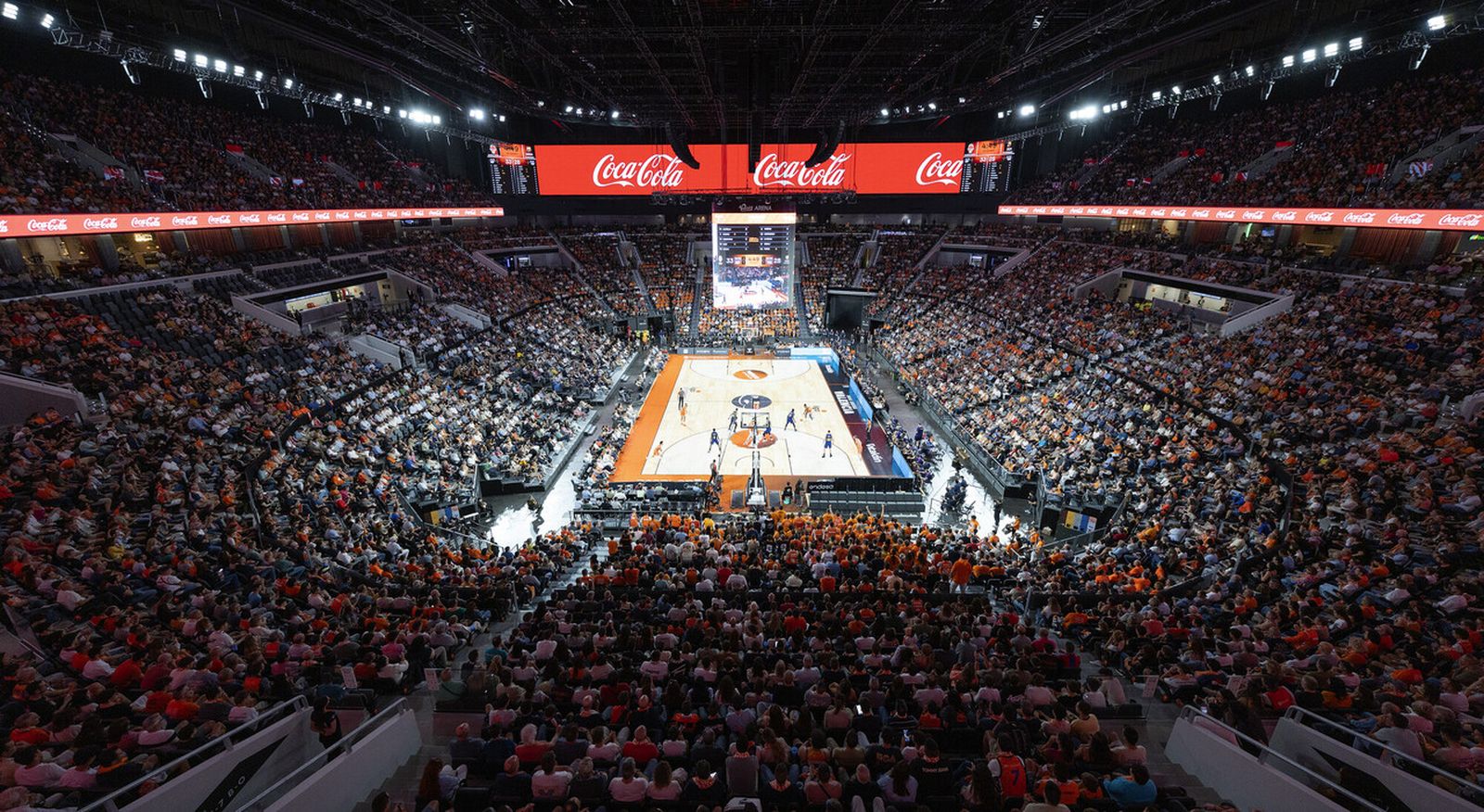 Vista del Roig Arena.