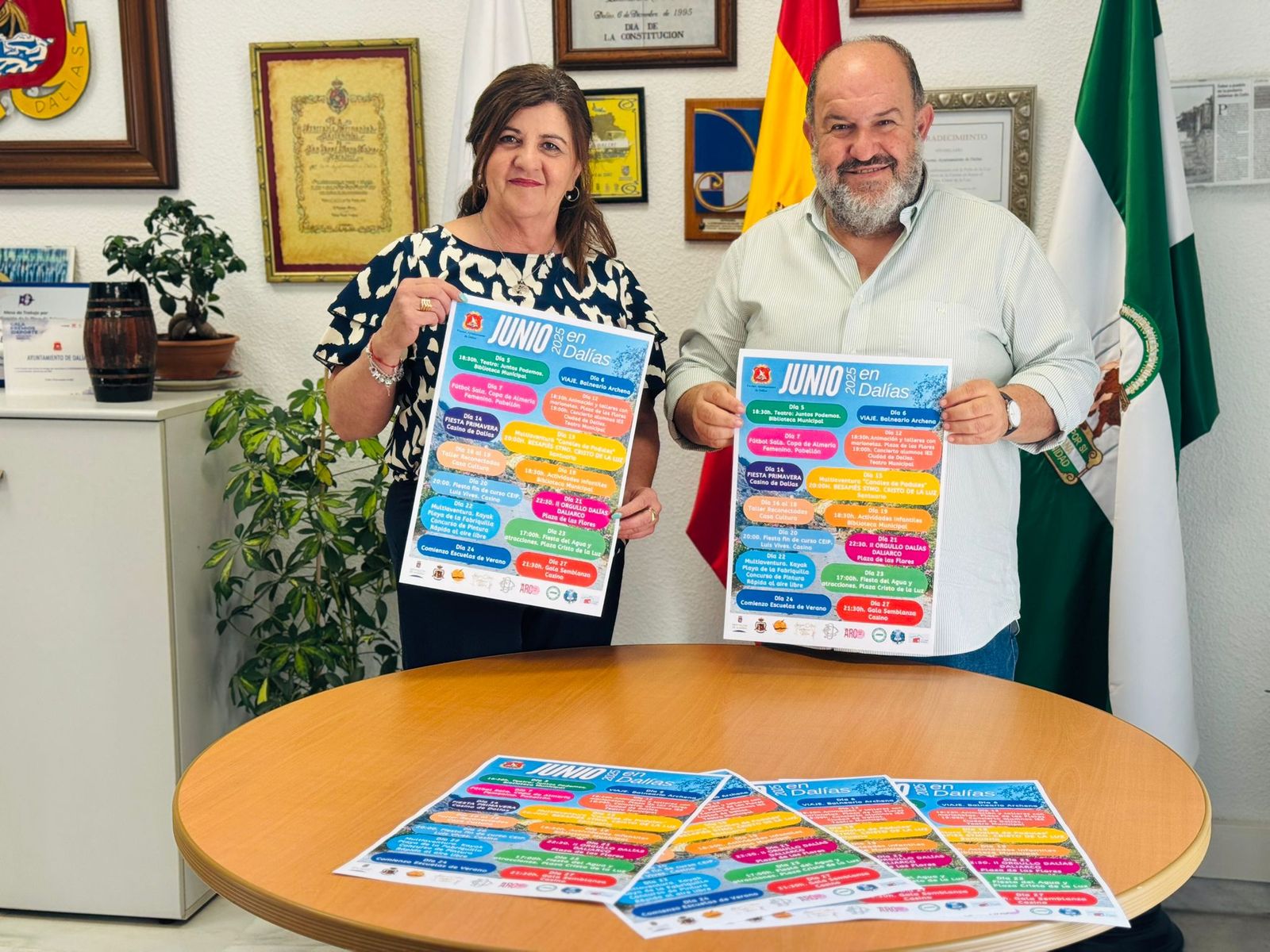 Presentación del cartel de actividades.