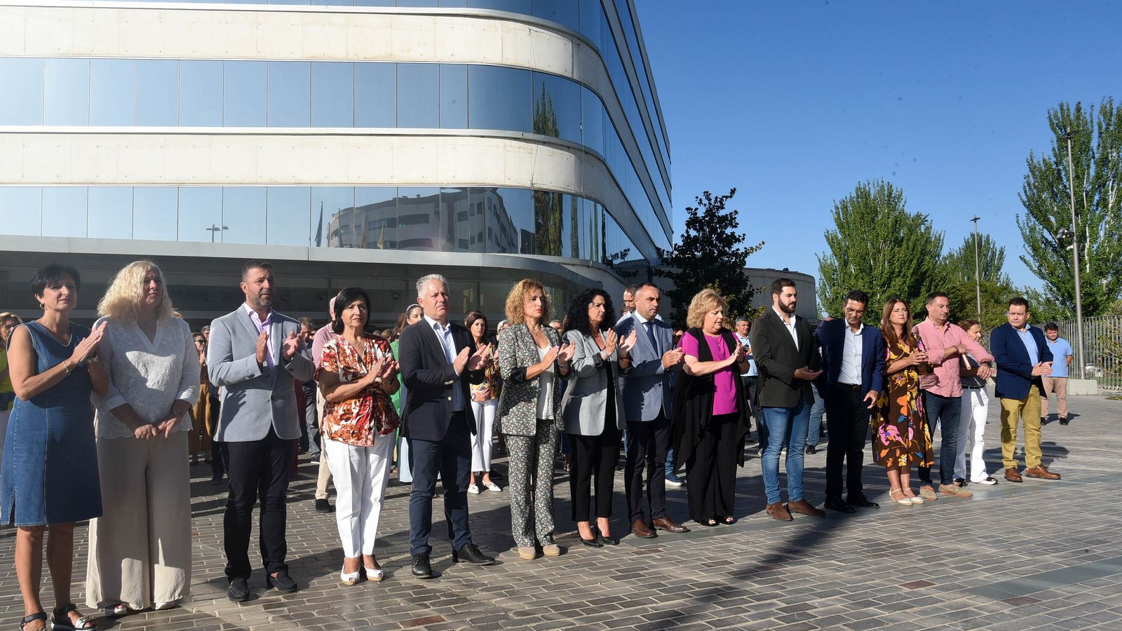 Minuto de silencio en Diputación.