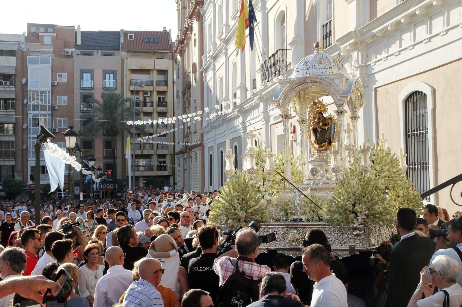 Imágenes del traslado de la Virgen de la Cinta desde la catedral hasta su santuario