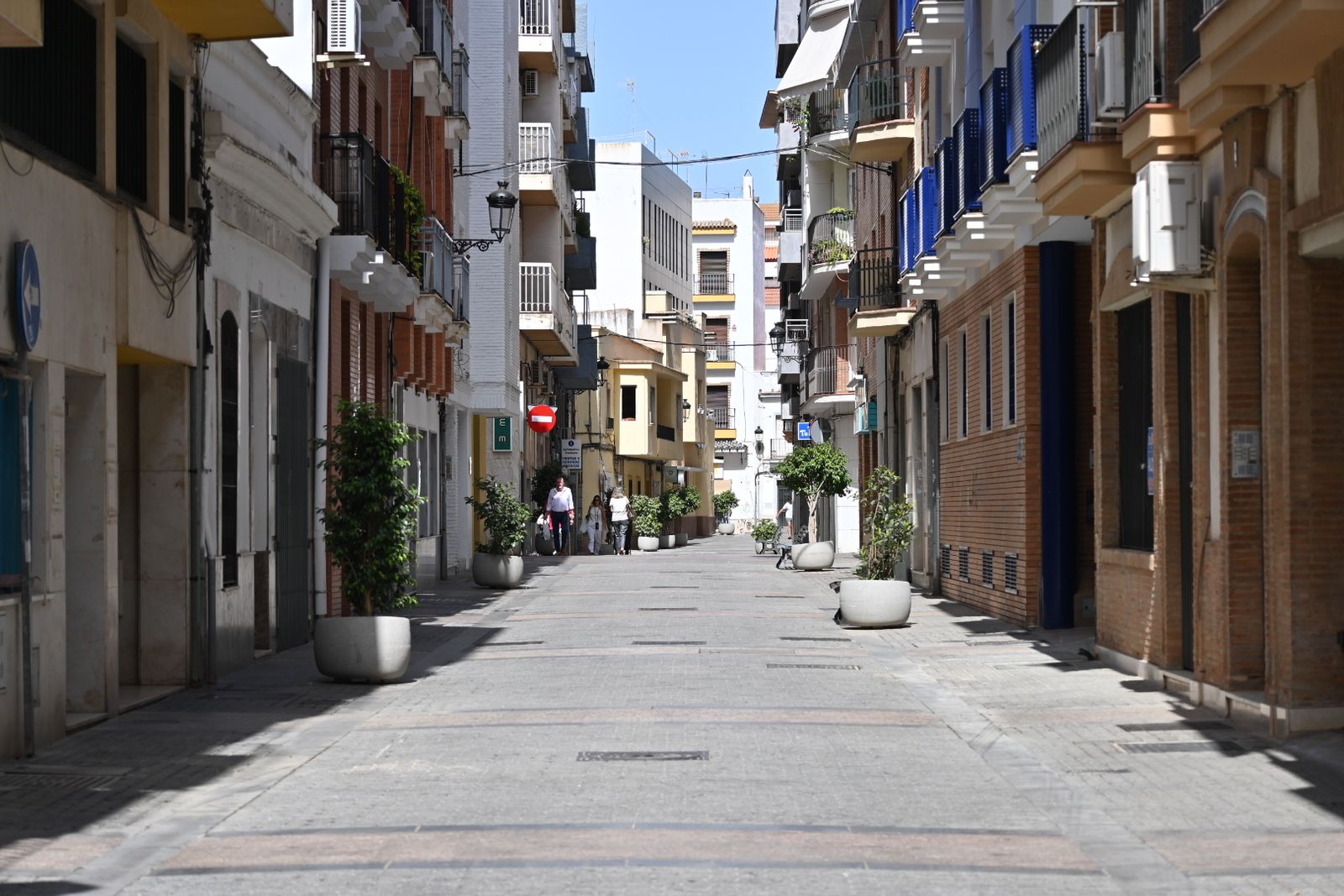 Las mejores imágenes de este sábado de intenso calor en las calles de Huelva