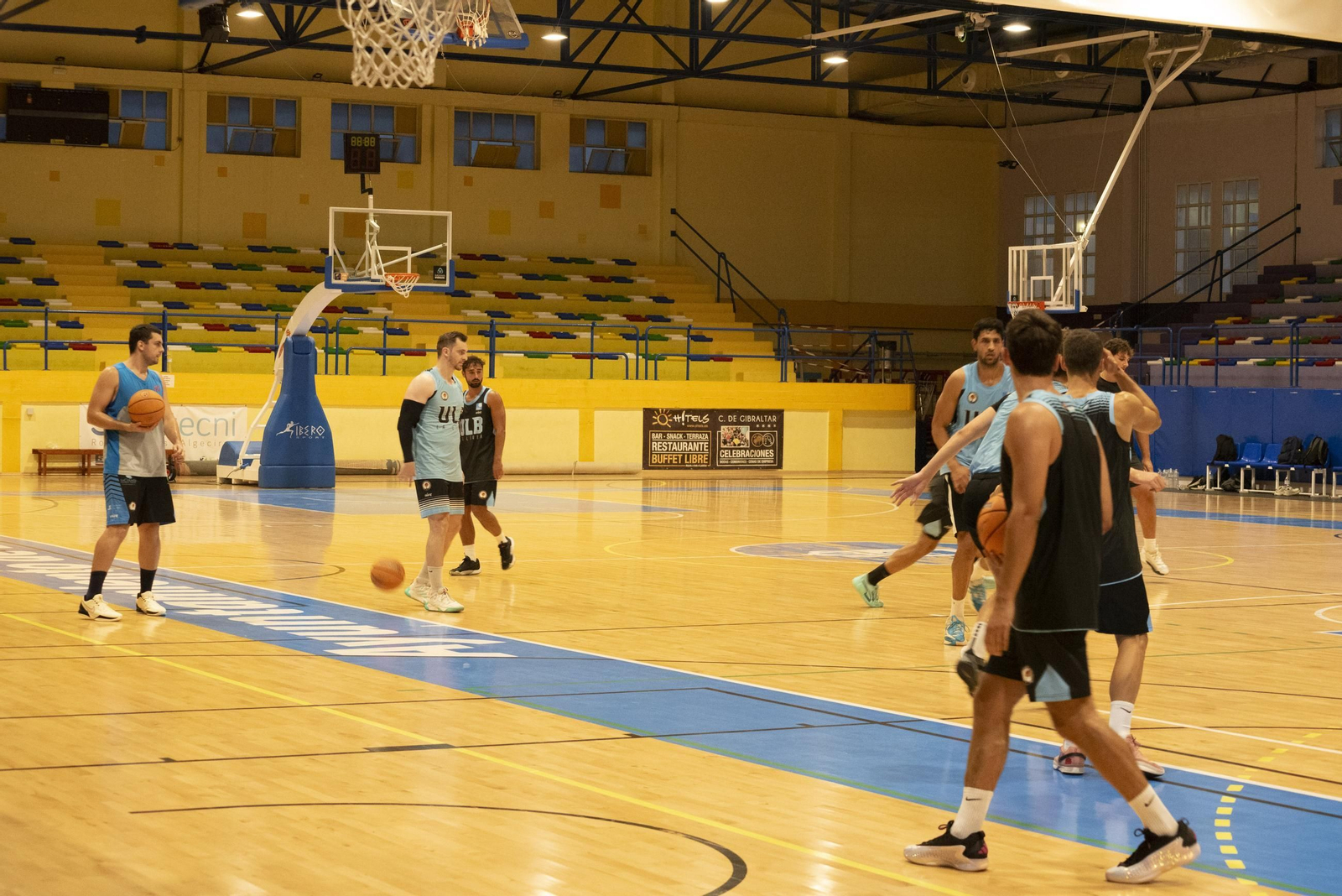 Las fotos del entrenamiento de pretemporada de la ULB