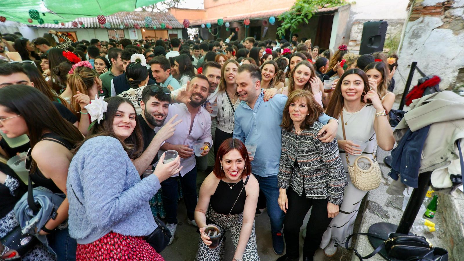 Encuéntrate en la mejores fotos del Día de la Cruz de Granada
