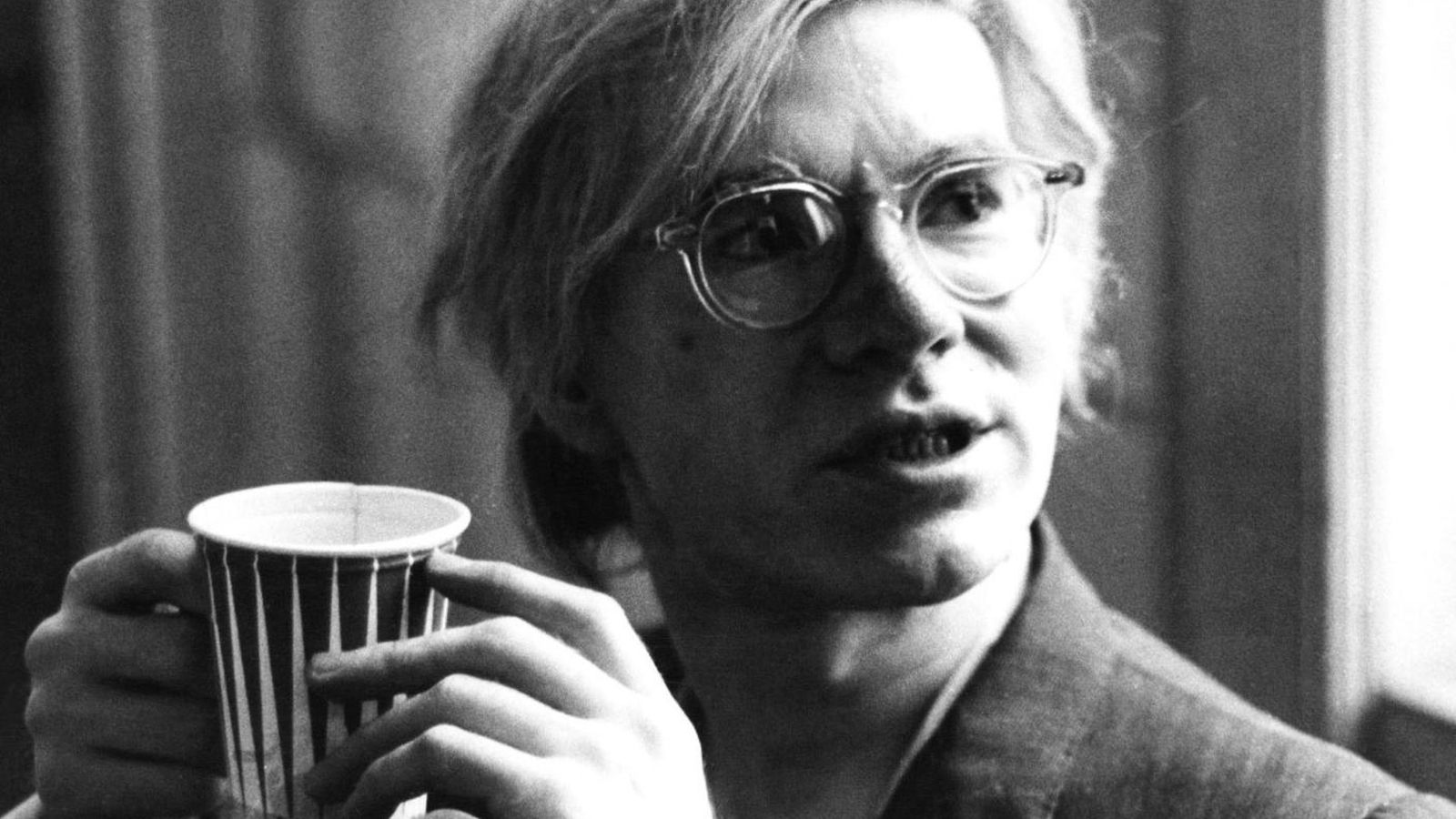 En la imagen, el artista Andy Warhol.