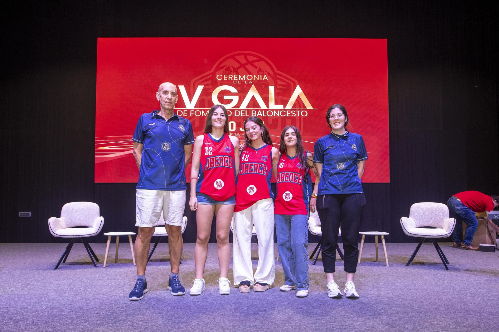 Valores y emoción en la IV Gala de Fomento del Baloncesto del Jaén CB, en imágenes