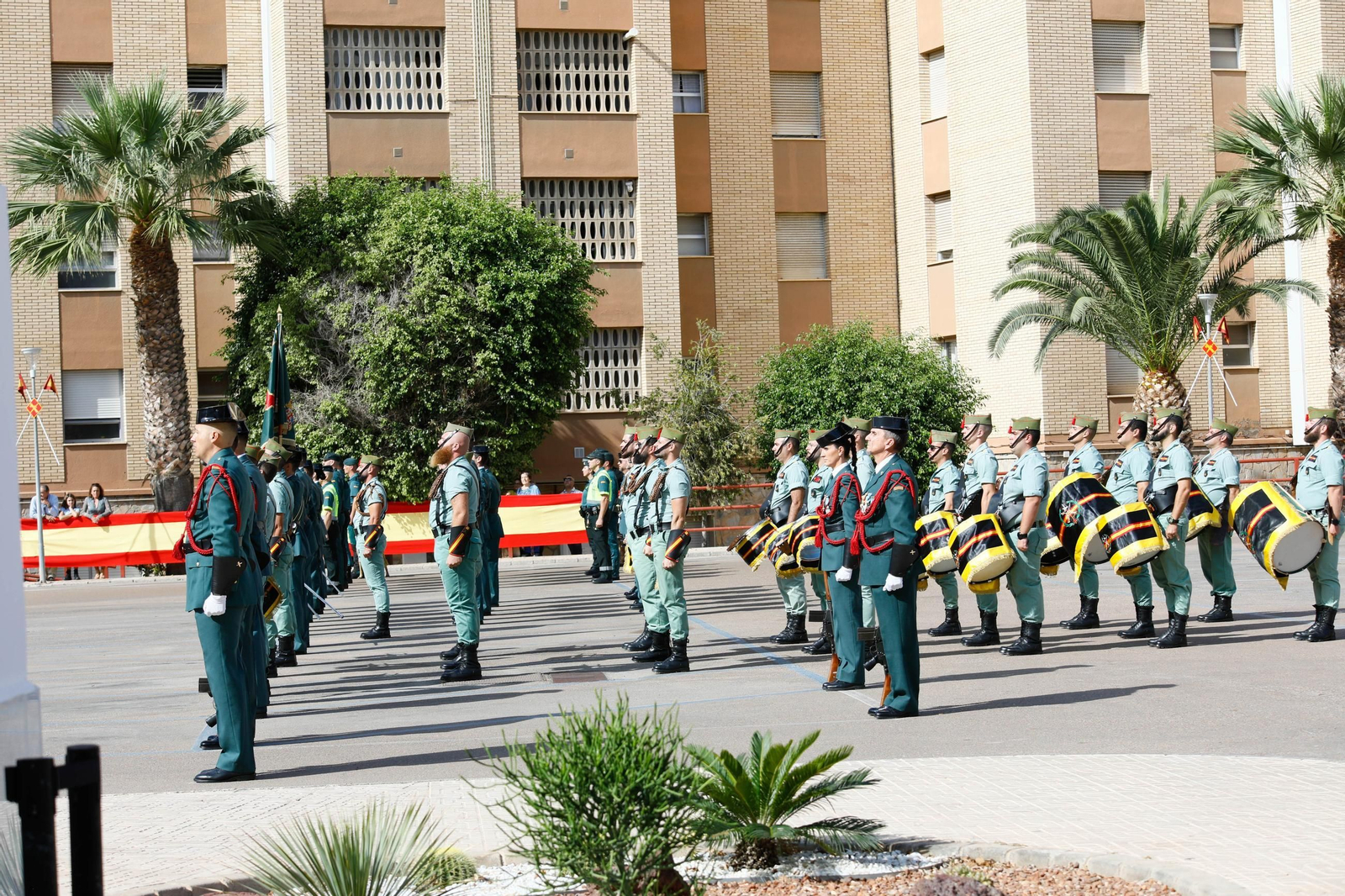 Los actos de la Guardia Civil en honor a la Virgen del Pilar, en imágenes