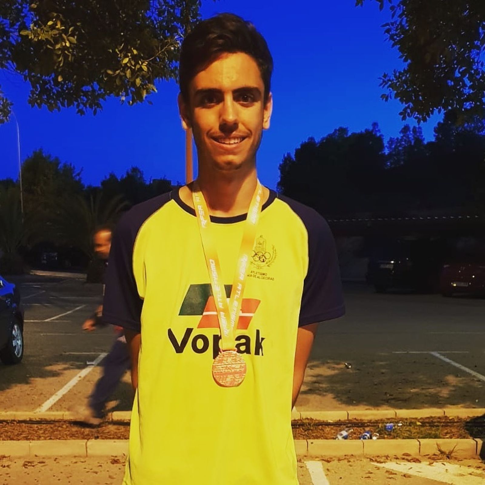 Miguel Pérez, bronce sub 16