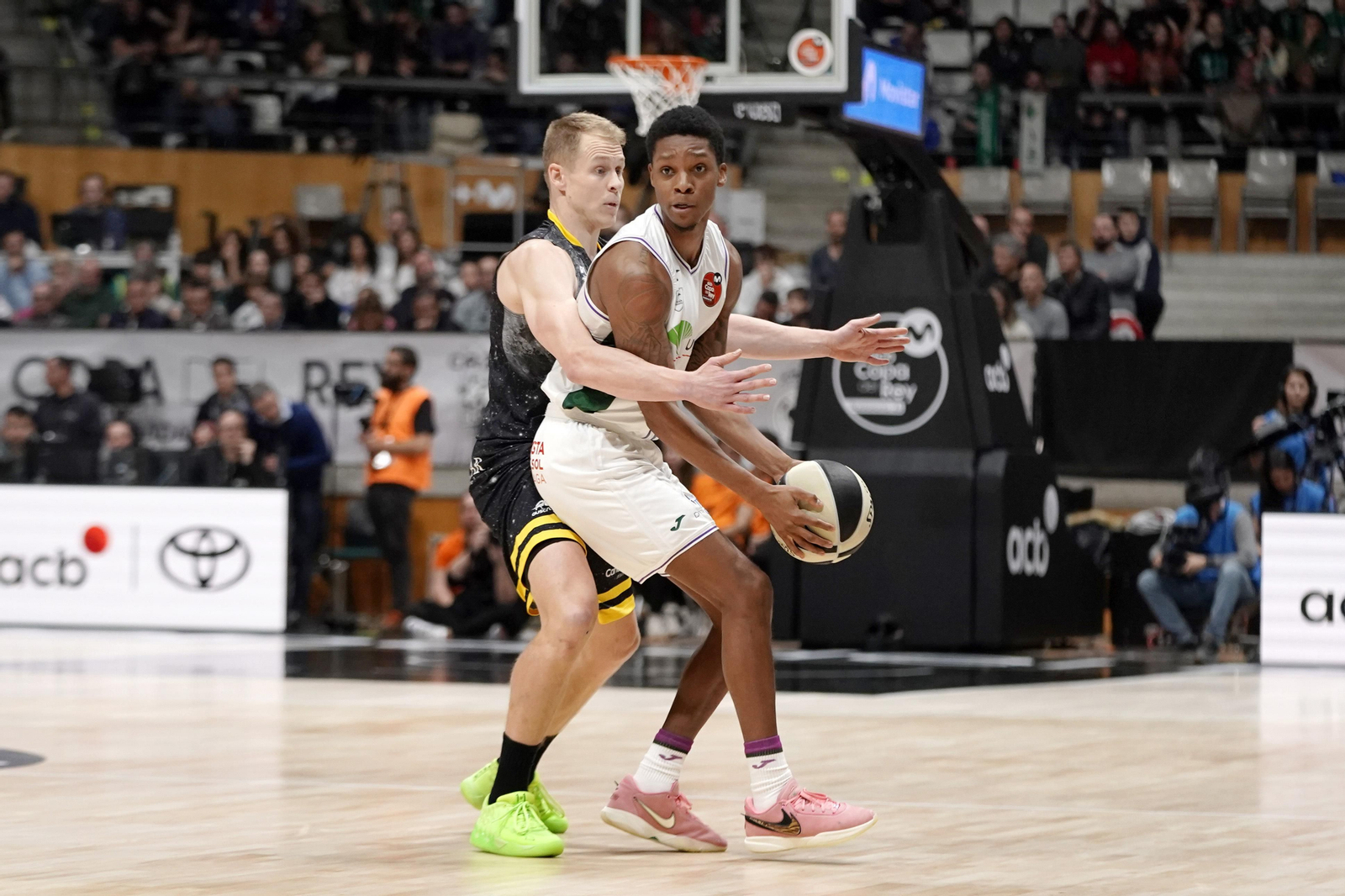 El Lenovo Tenerife-Unicaja, en fotos
