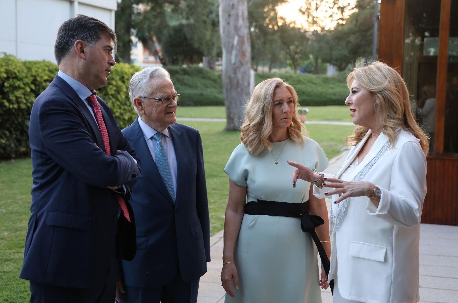 La entrega de los premios Familia Empresa 2025 de la San Telmo Business School, en fotos