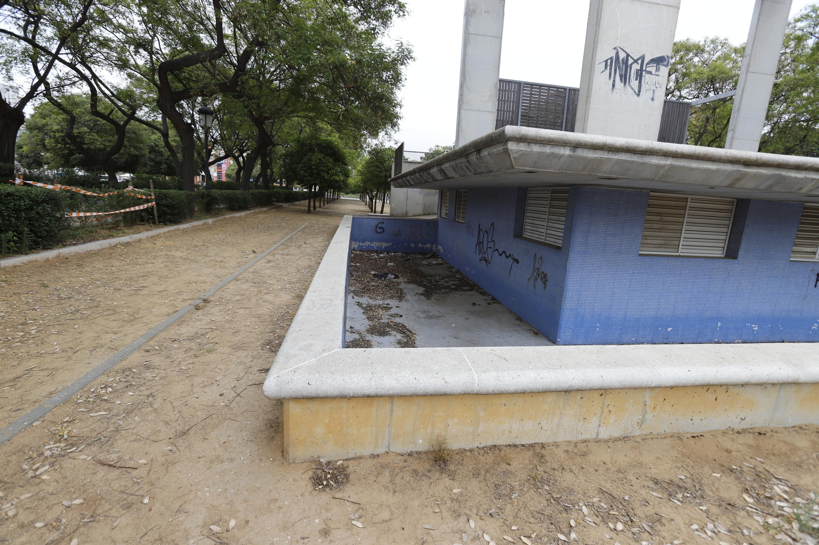Imágenes del deterioro en la Avenida de Andalucía