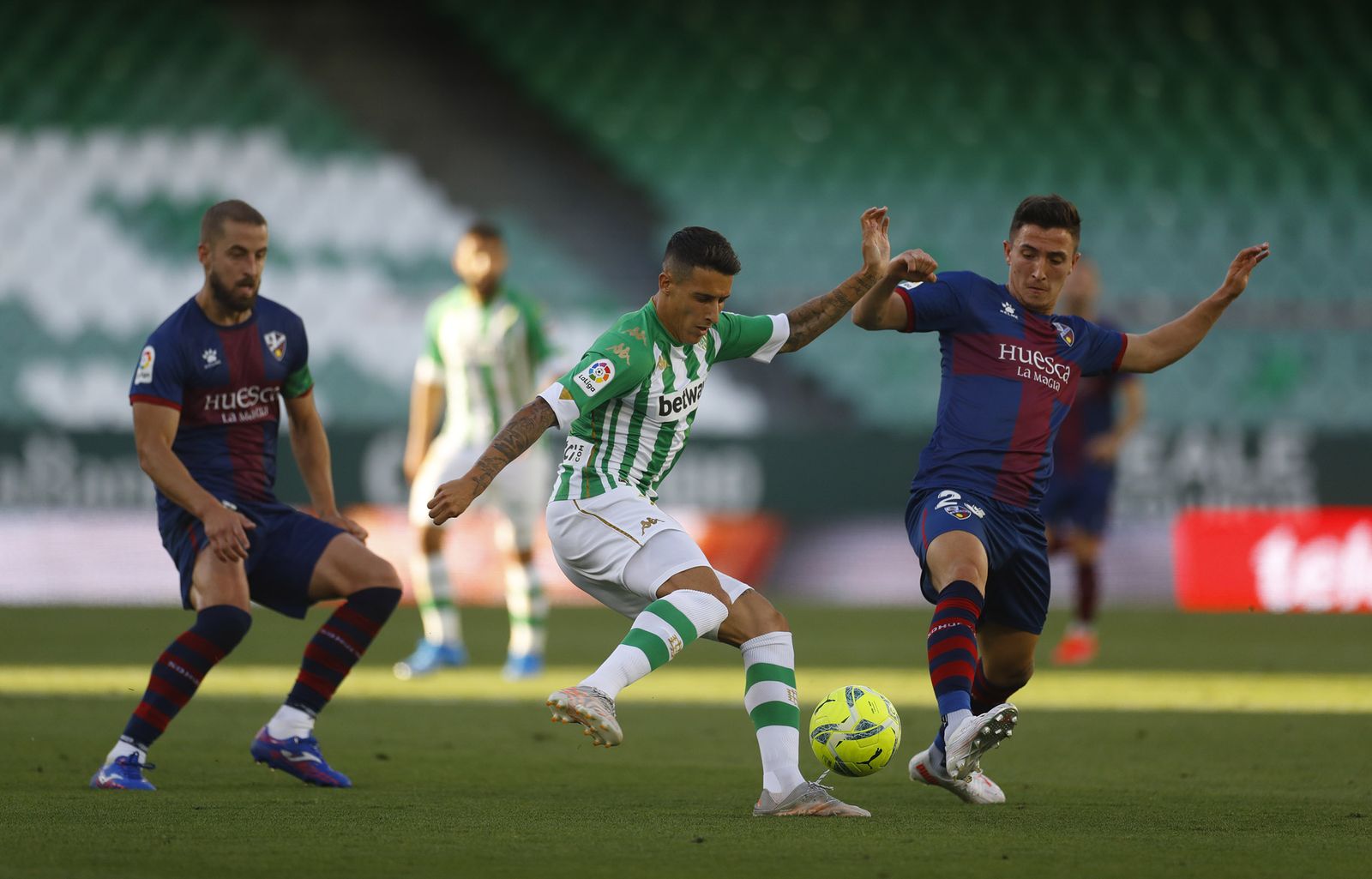 Las imágenes del Betis-Huesca