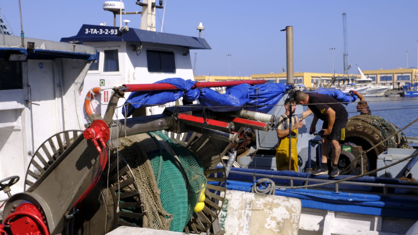 Imágenes de la visita guiada a la Lonja del Puerto Pesquero de Almería