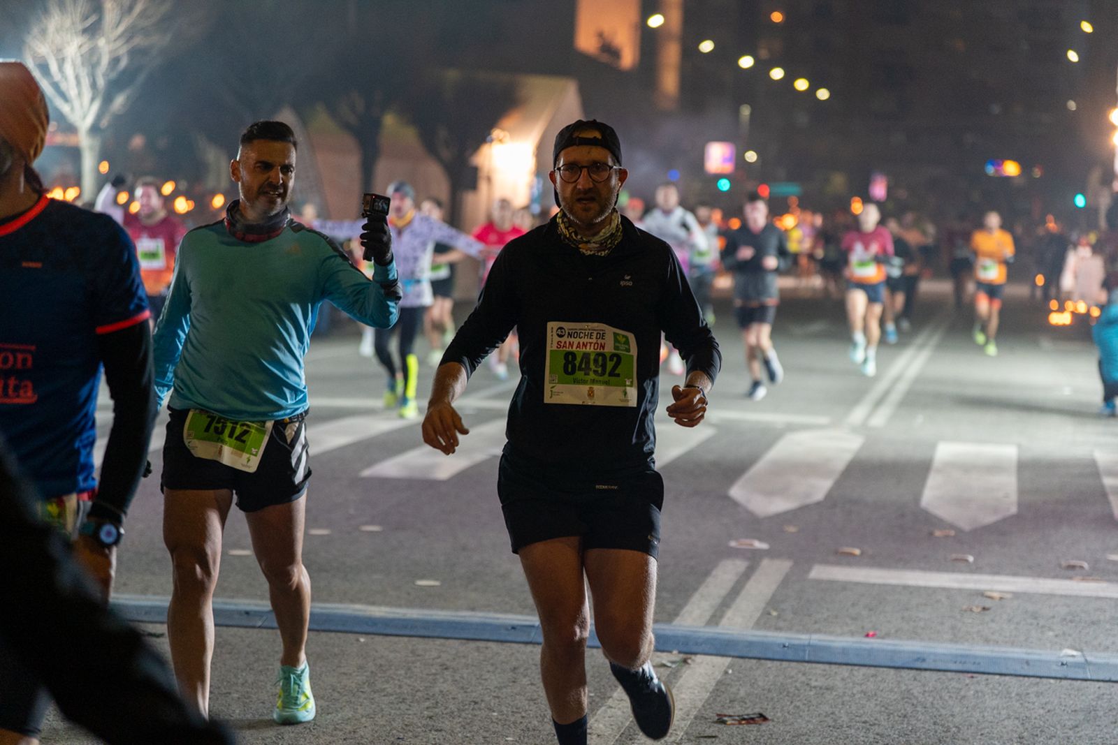 En imágenes: búscate en tu llegada a meta de la Carrera de San Antón 2026 (6)