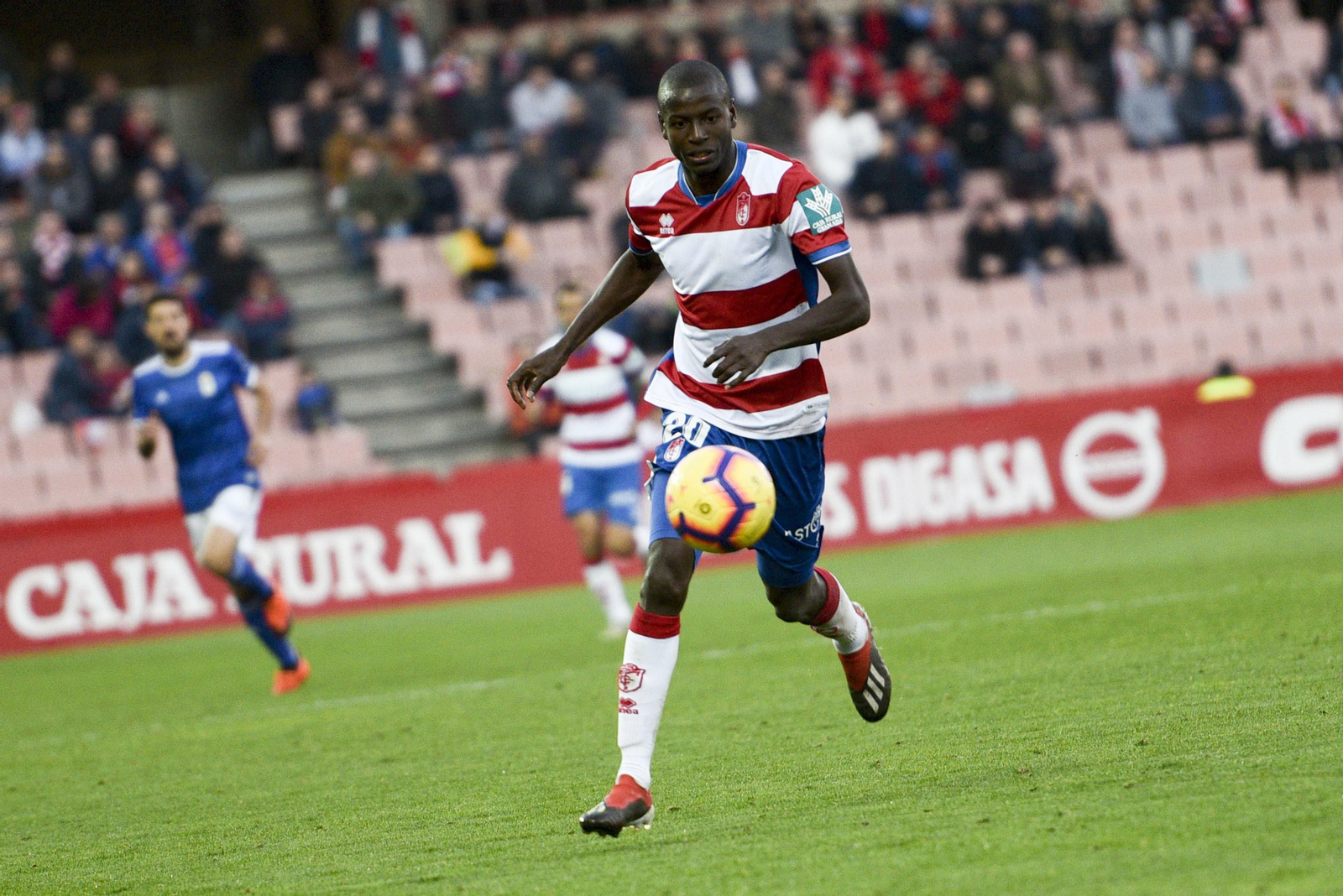 Las imágenes del Granada CF-Oviedo