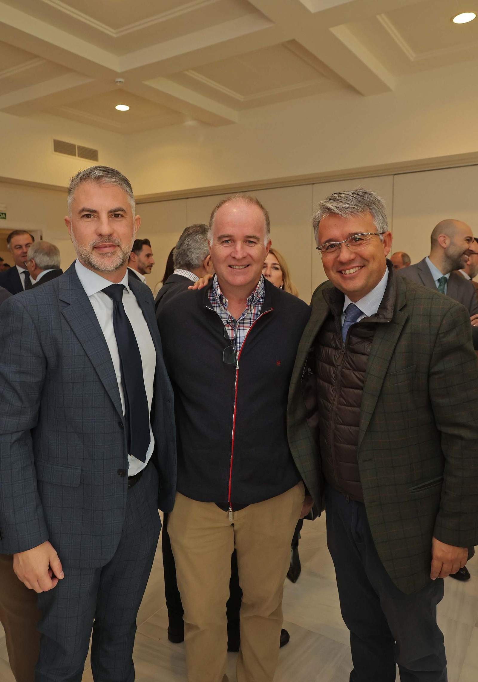 Fotos del Desayuno coloquio Nuevos retos del almacenamiento en la era de la bioenergía en Los Barrios y el Campo de Gibraltar de Europa Sur y Olivia Energy Group