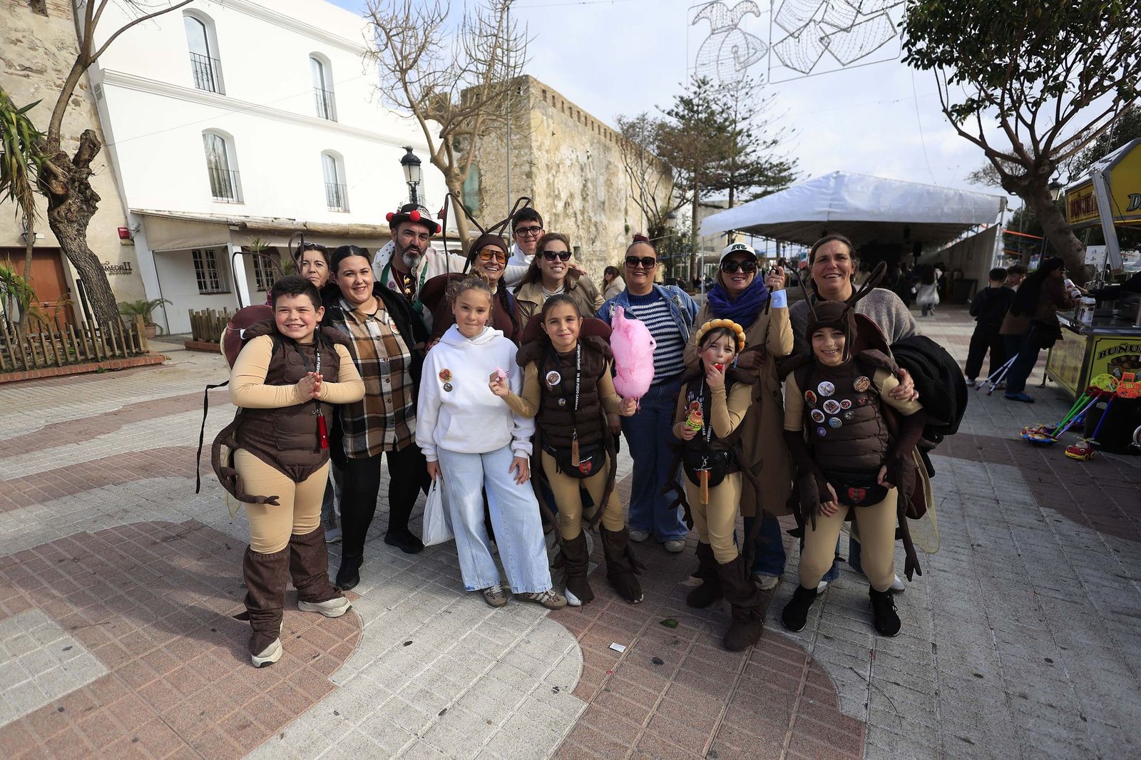 Búscate en las fotos del Carnaval de calle en Tarifa