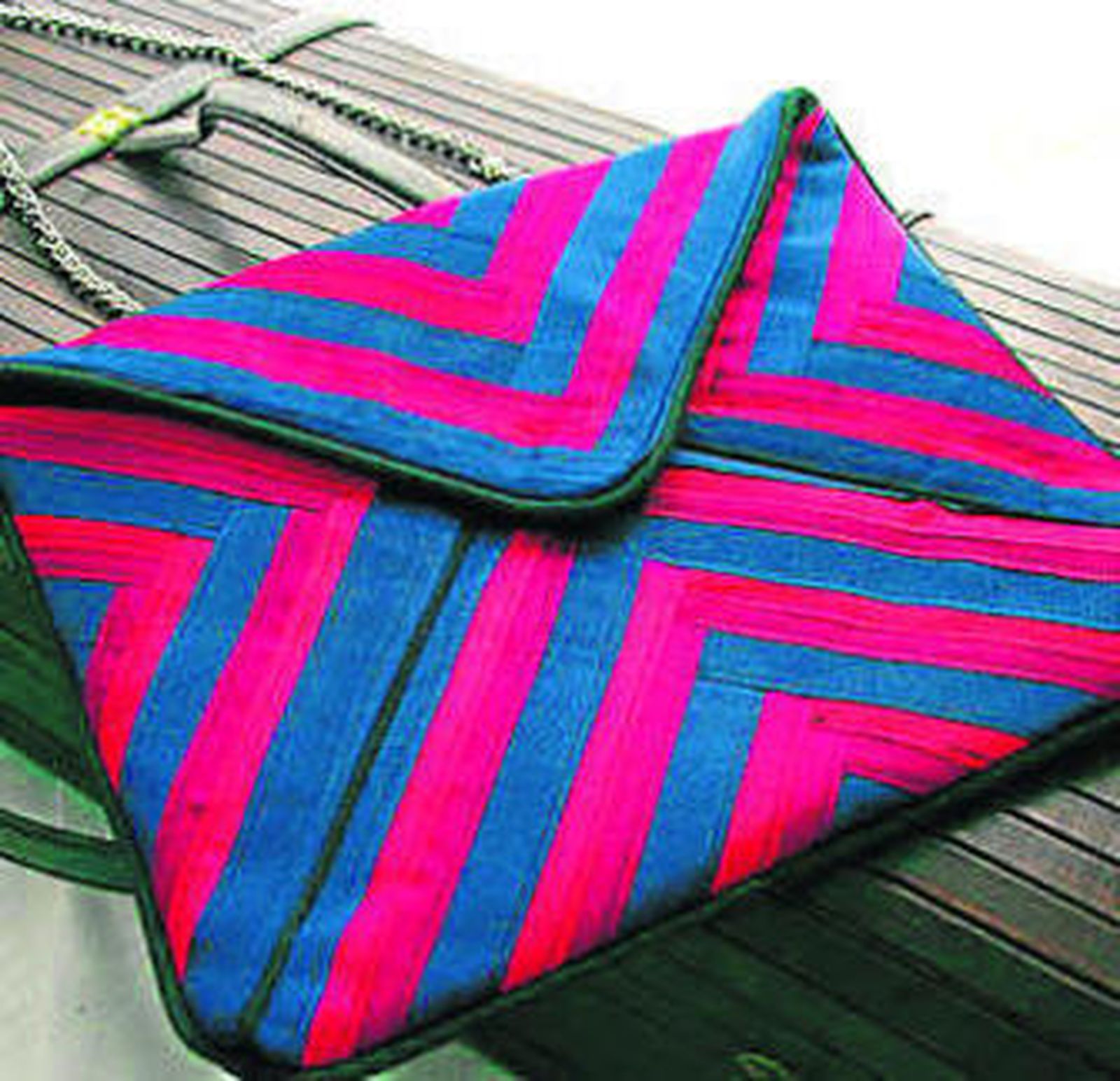 Lo último en bolsos de Anuscas Family