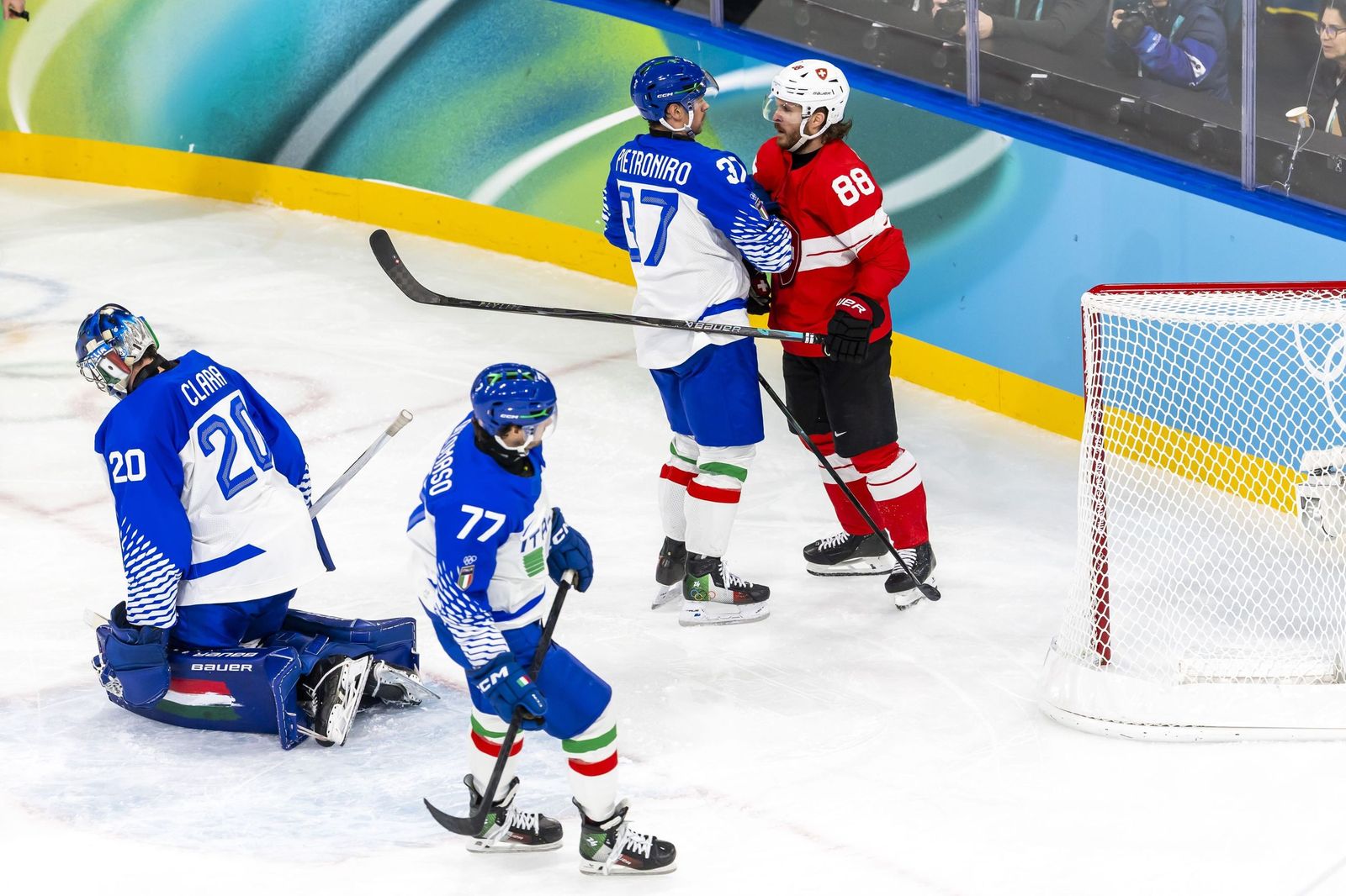 Las mejores fotos de los Juegos Olímpicos de invierno Milán Cortina d'Ampezzo 2026 | Jornada 12