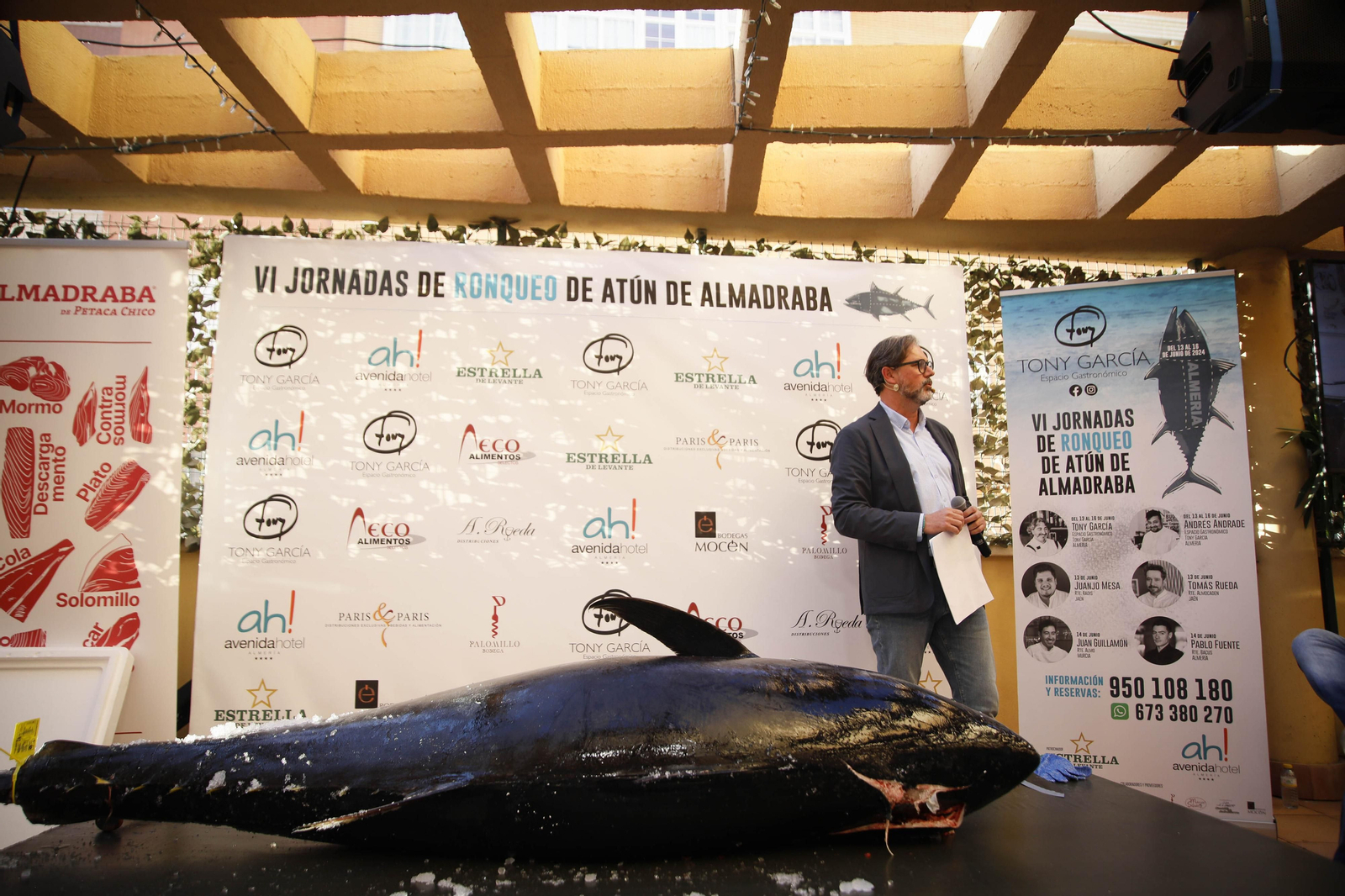 El ronqueo del atún en el Espacio Gatronómico Tony García, en imágenes