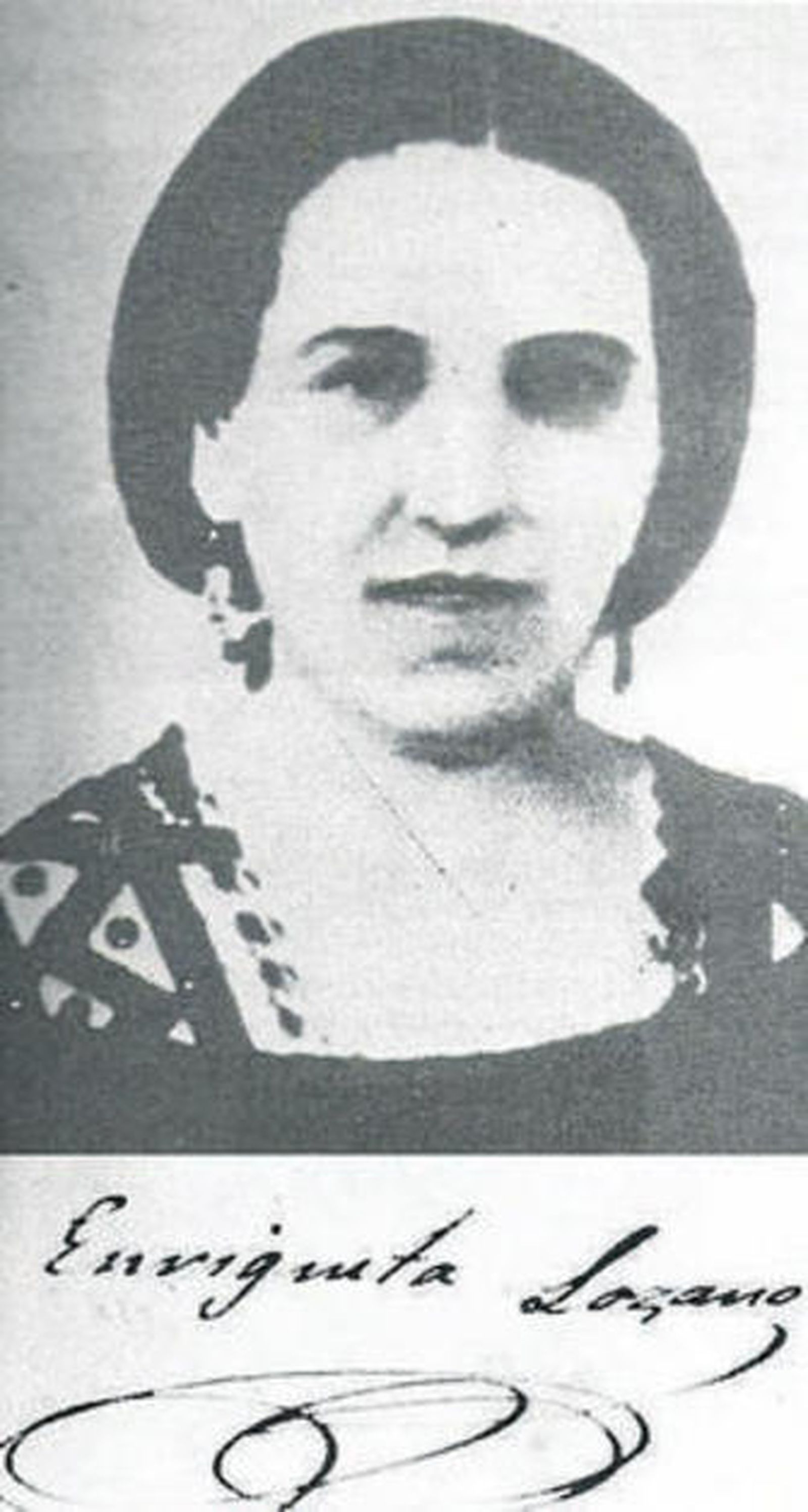 1. Rótulos de las calles en las que nació y vivió Enriqueta Lozano. 2. Fotografía de la periodista y dramaturga granadina. 3. Enriqueta creó la revista 'La Madre de Familia', que contaba con más de 6.000 suscriptores repartidos por España y las colonias. 4. Mausoleo de Enriqueta Lozano en el cementerio de Granada. Reportaje gráfico: josé Luis delgado