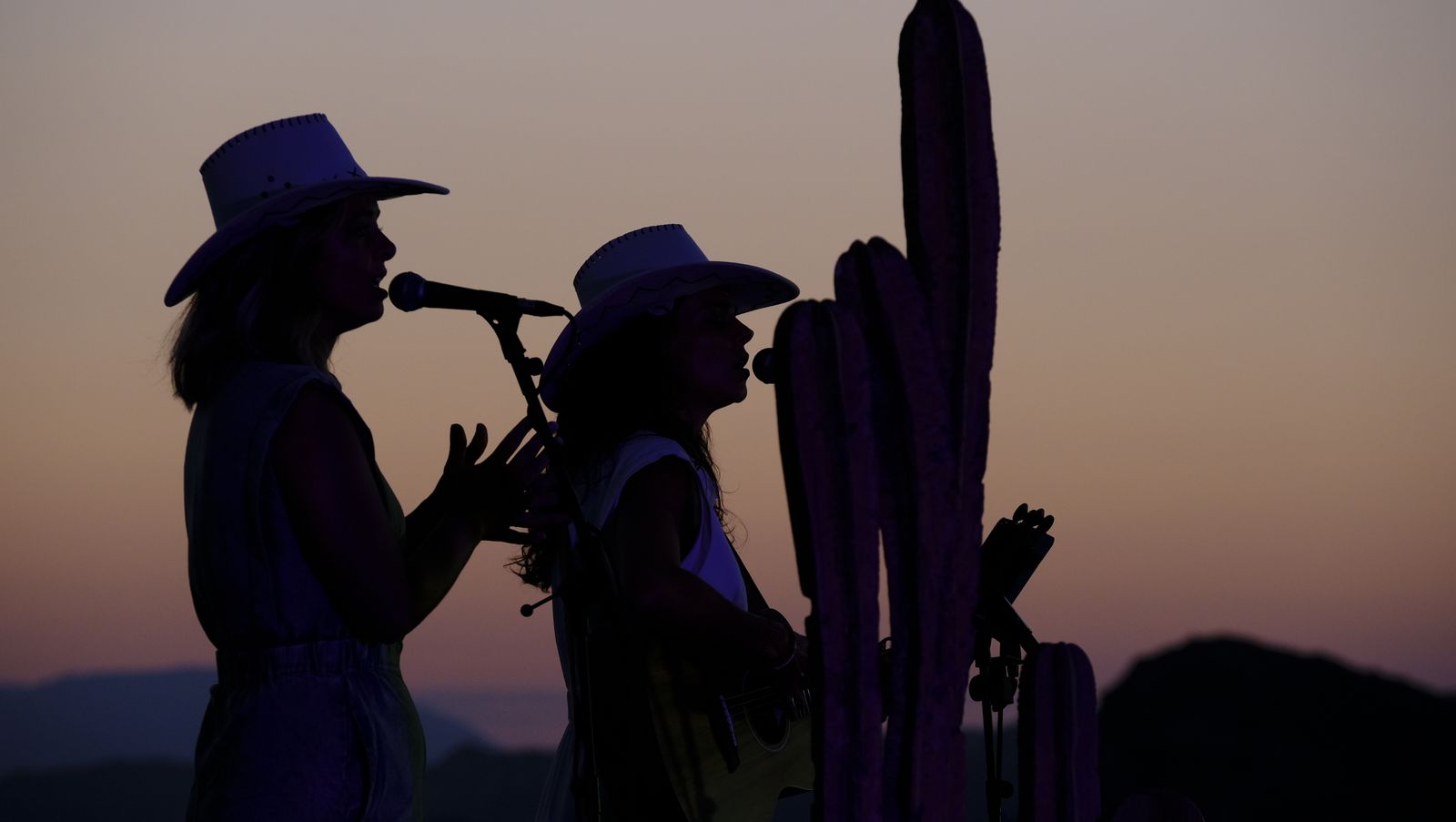 Imágenes de la inauguración del Almería Western Film Festival, en Tabernas