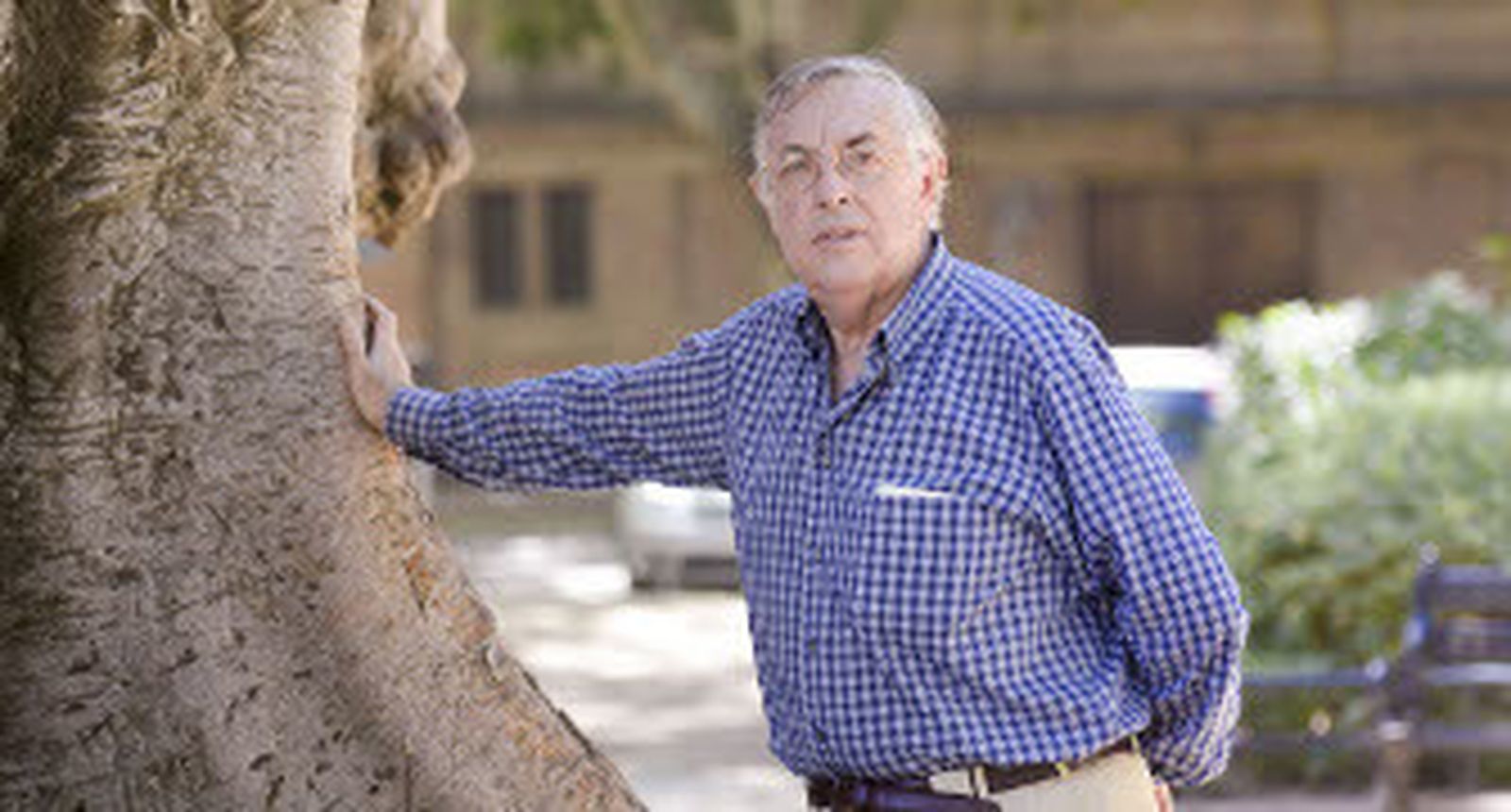 Benito Castellanos, en la glorieta de Goya, junto al bar Citroen. / J. M. Paisano
