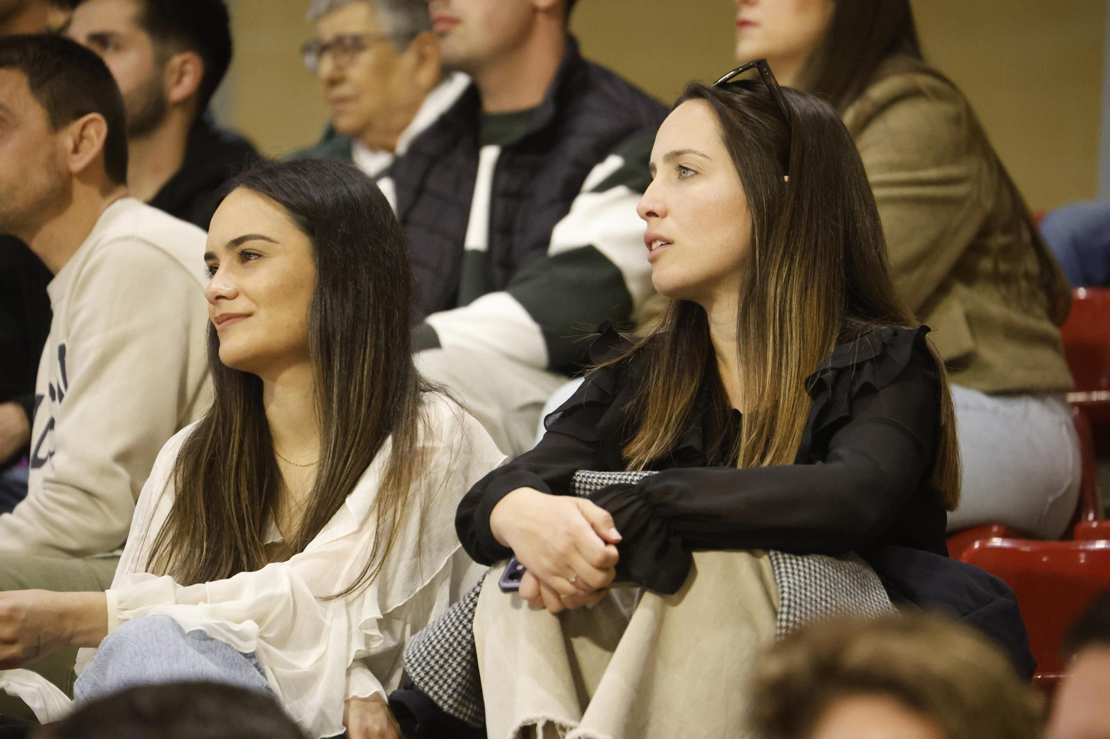 Las mejores fotos del ambiente en Vista Alegre para el Córdoba Futsal - Palma.