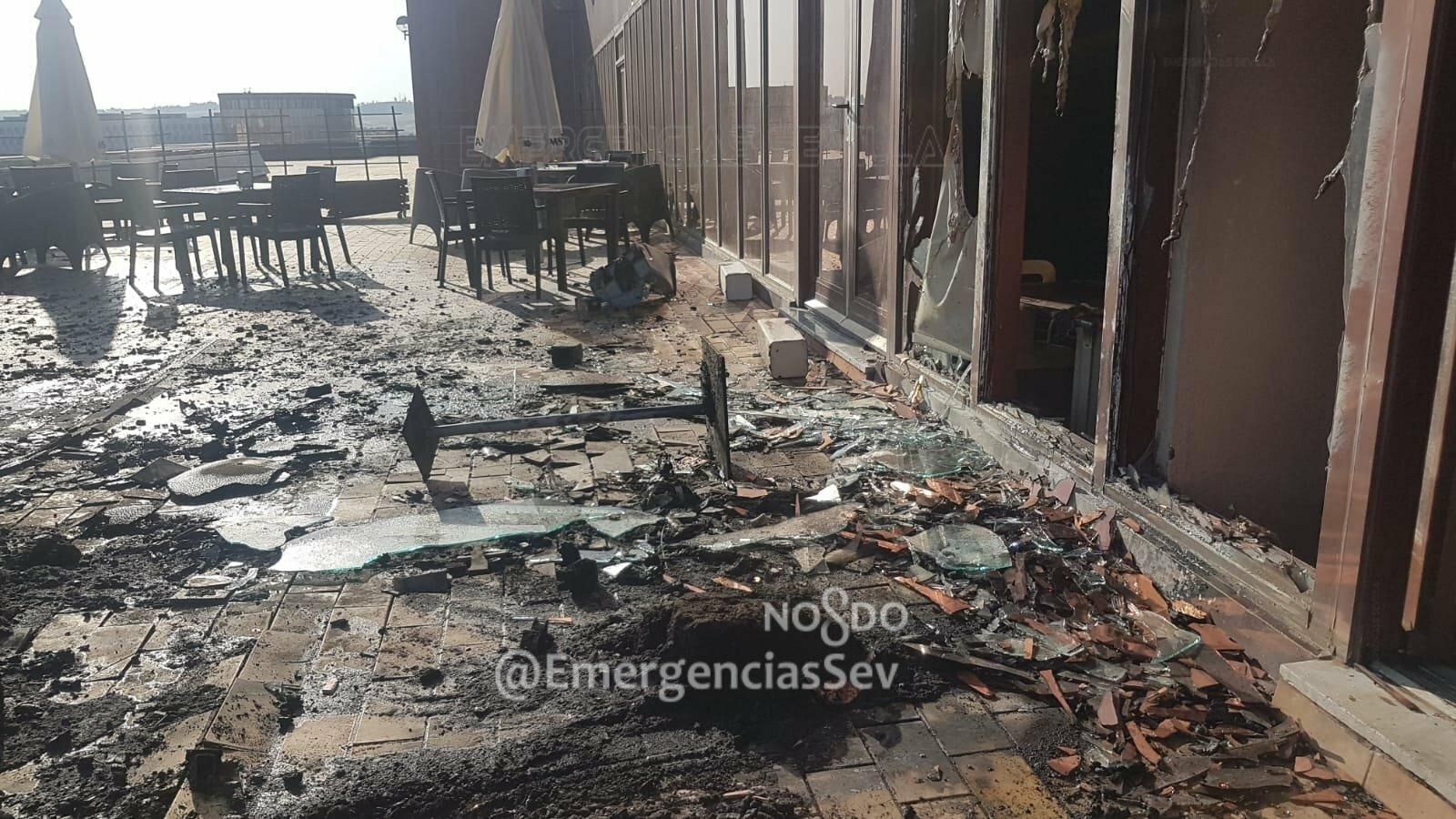 Así quedó la terraza donde se declaró el fuego.