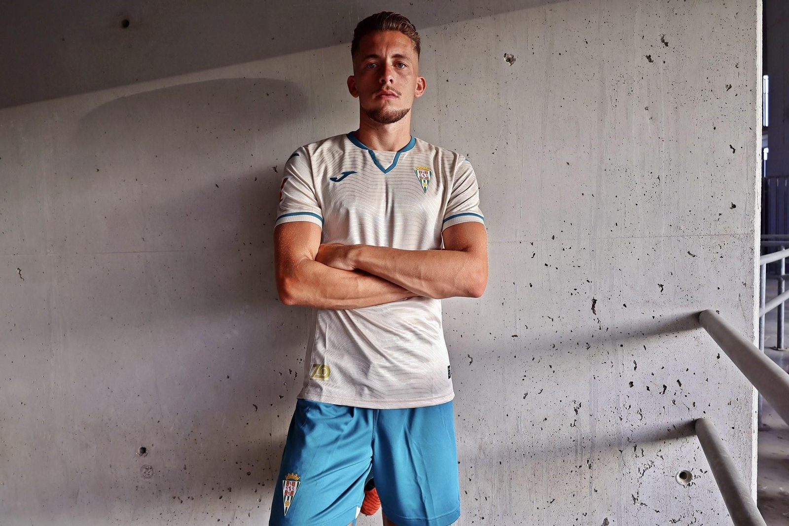 Tercera camiseta del Córdoba CF 2024-25.