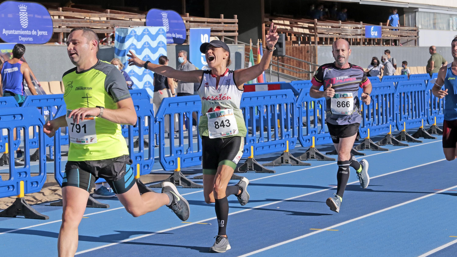 Imágenes de la XLI Carrera Popular 'Ciudad de Jerez'