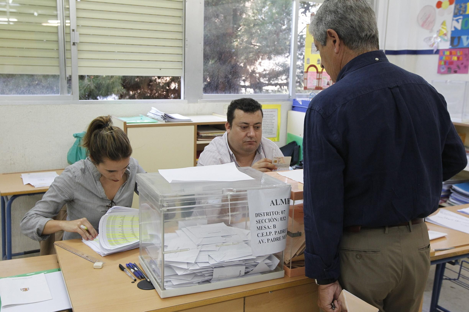 Fotogalería votaciones Elecciones Generales 2019. Almería