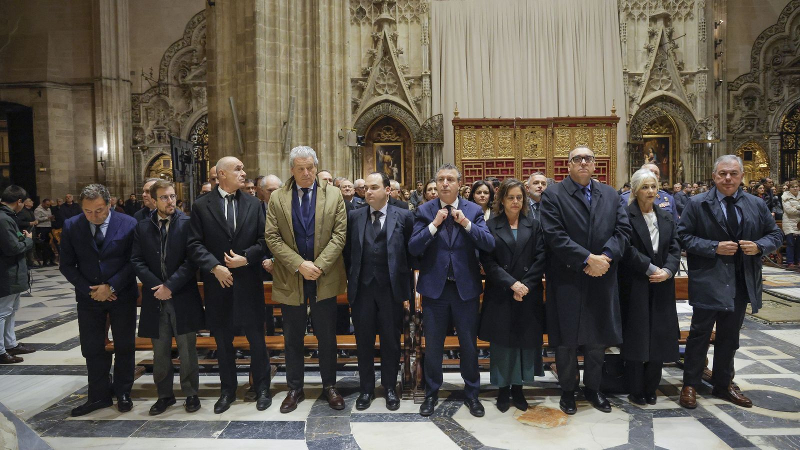 Misa funeral por las víctimas de Adamuz y el maquinista sevillano fallecido en Gelida
