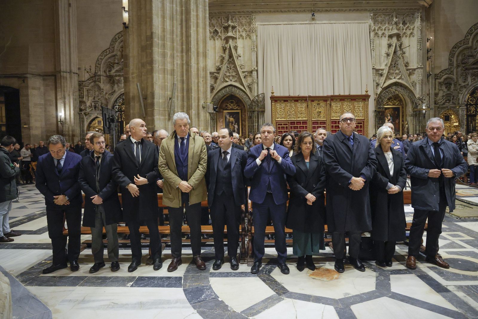 Misa funeral por las víctimas de Adamuz y el maquinista sevillano fallecido en Gelida