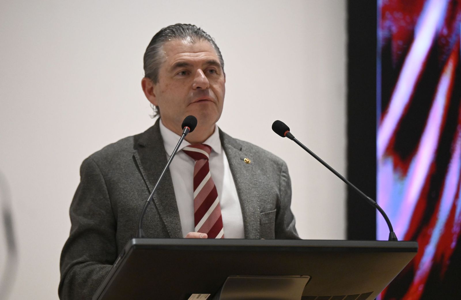 Las fotos de la presentación de la revista Córdoba Cofrade