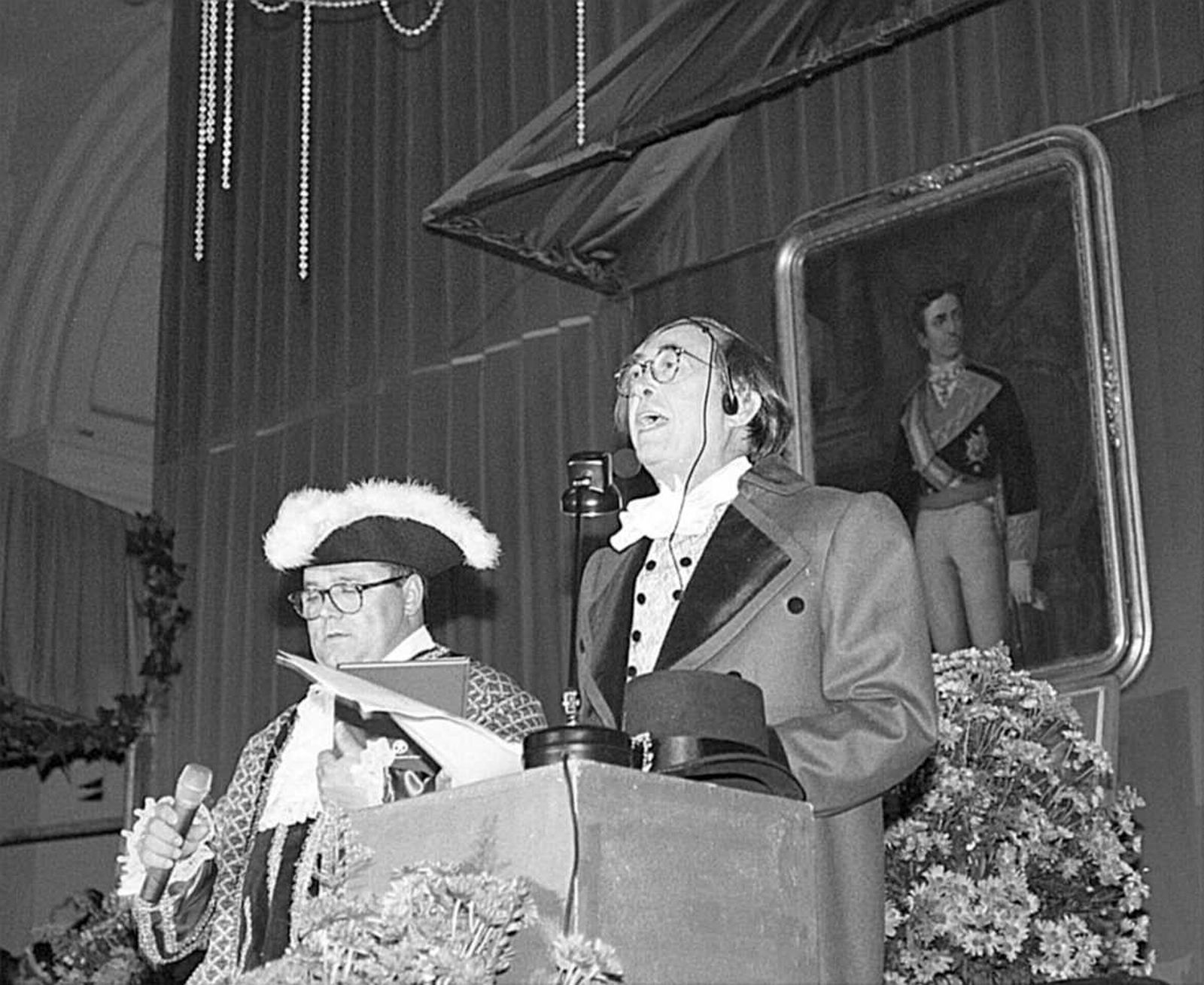 Pregón del Carnaval de San Fernando que pronunció Pepe Oneto en 1998