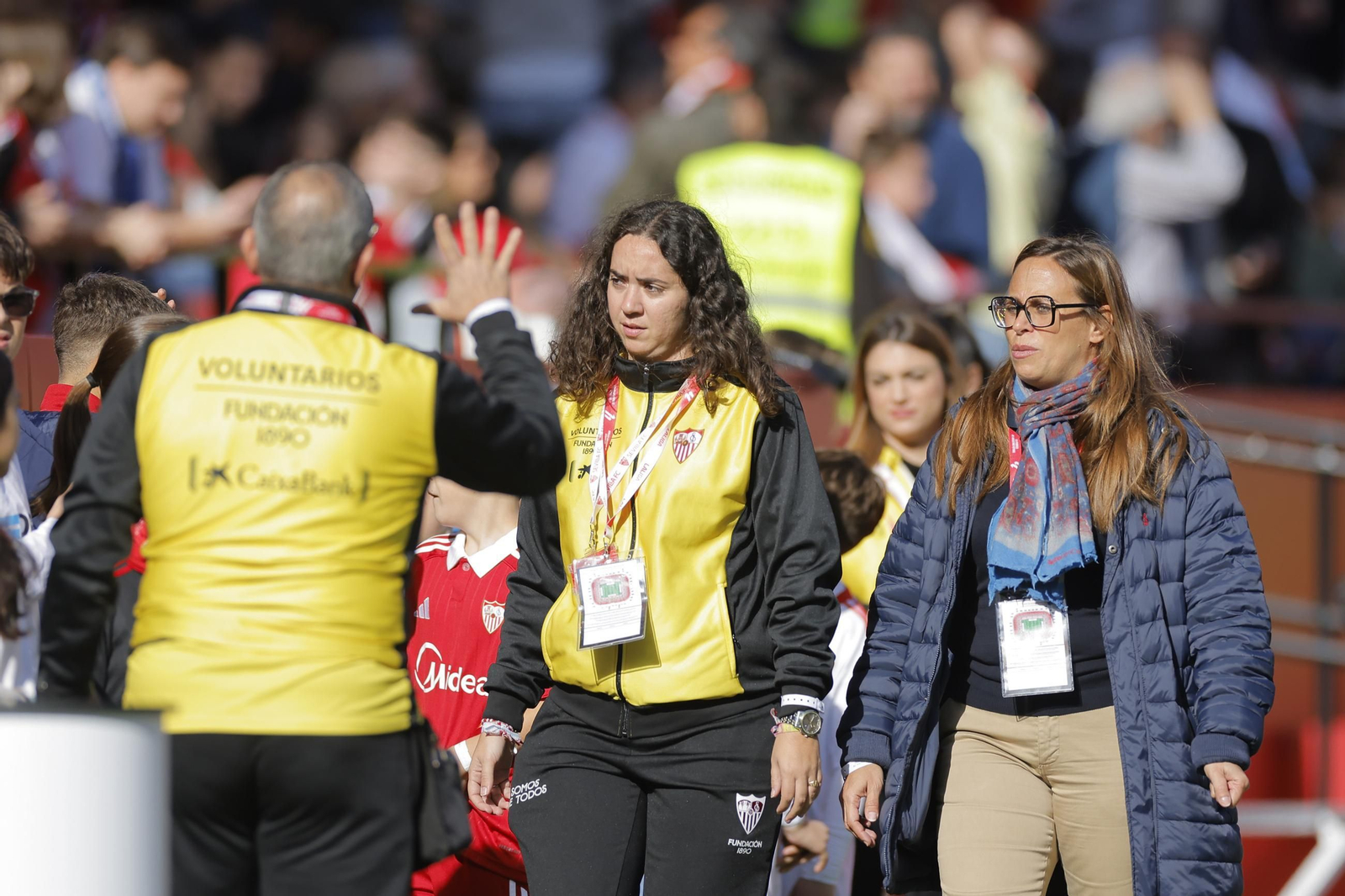 Búscate en las fotos del Sevilla - Oviedo