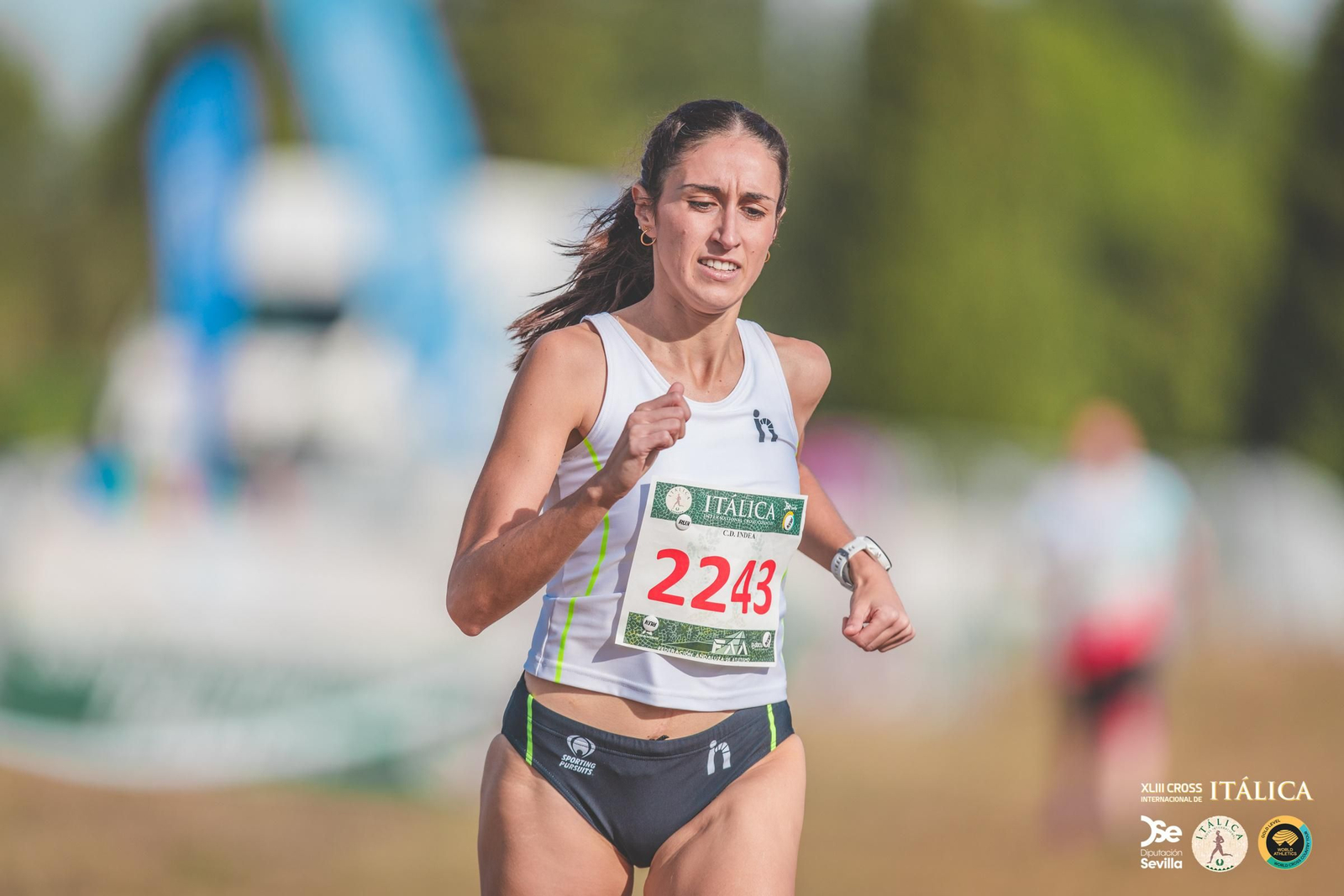 Búscate en las fotos del Cross de Itálica 2025 | 3